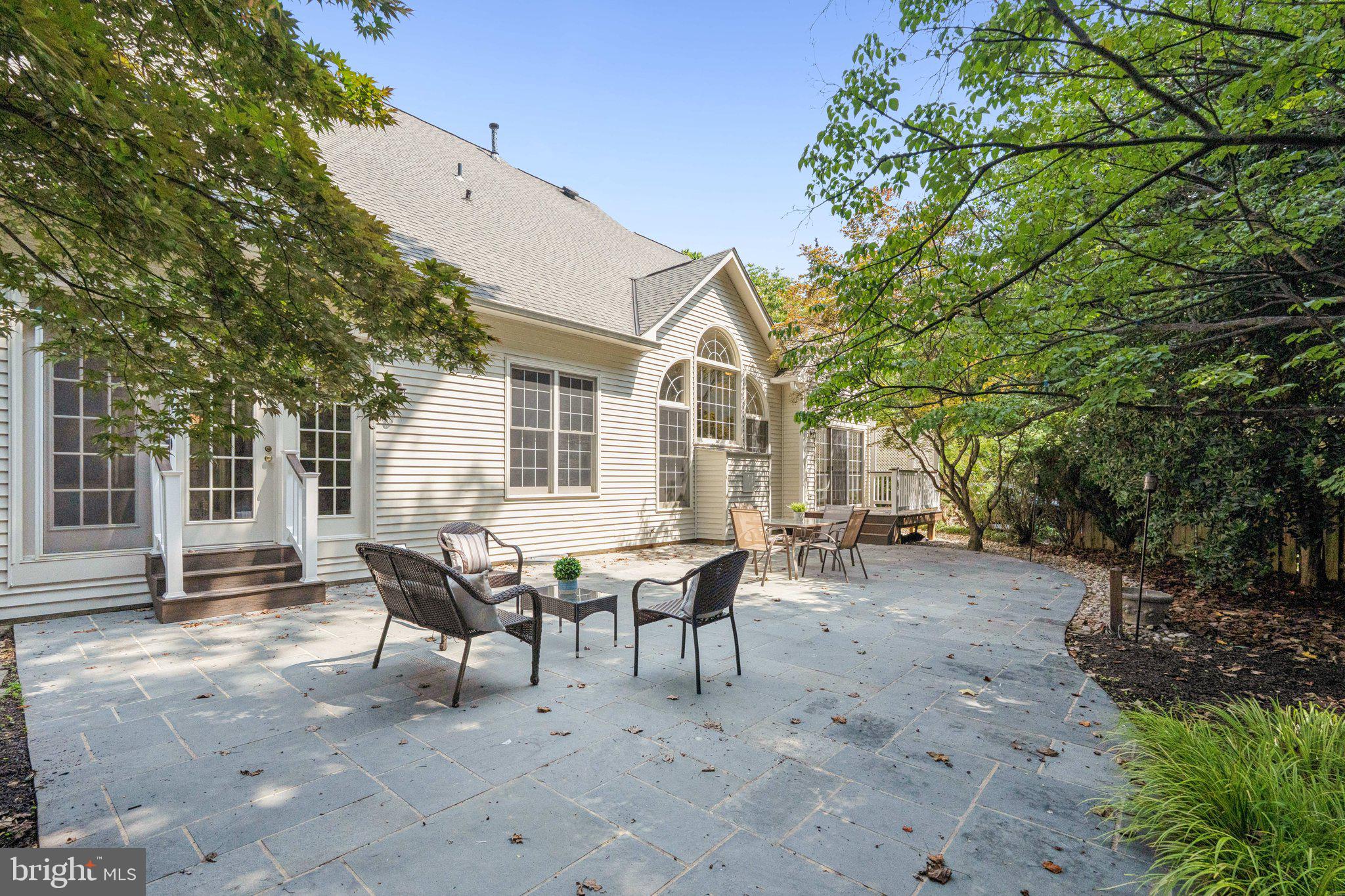 POTOMAC REGENCY - Residential