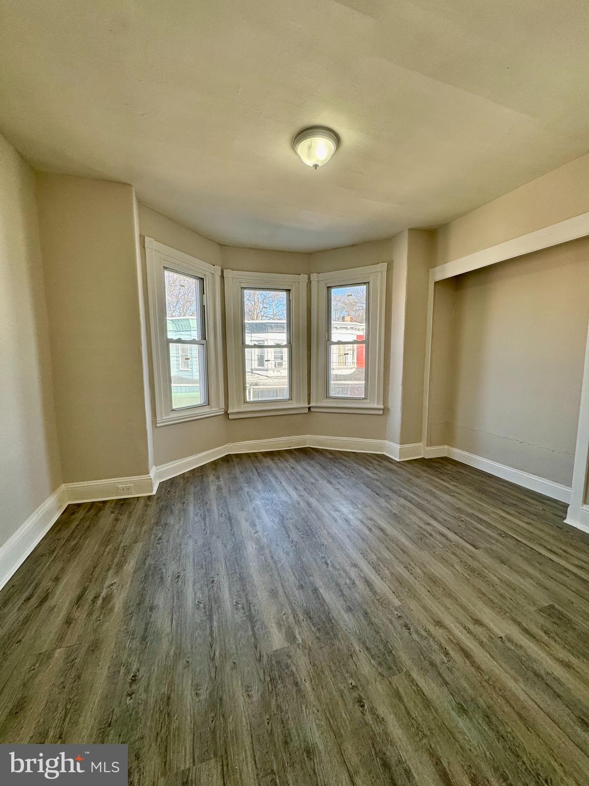 MILL CREEK - Residential Lease