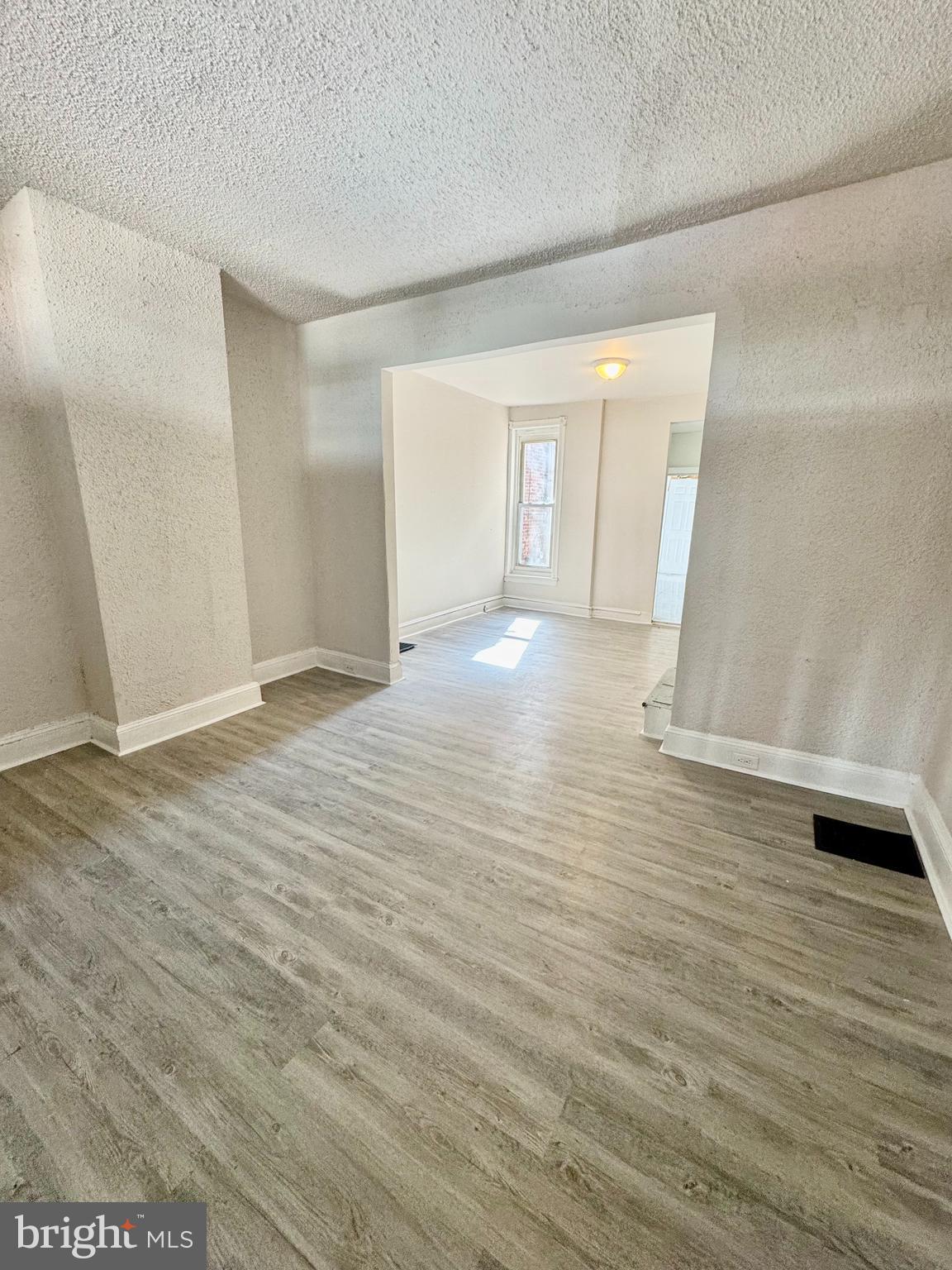 MILL CREEK - Residential Lease