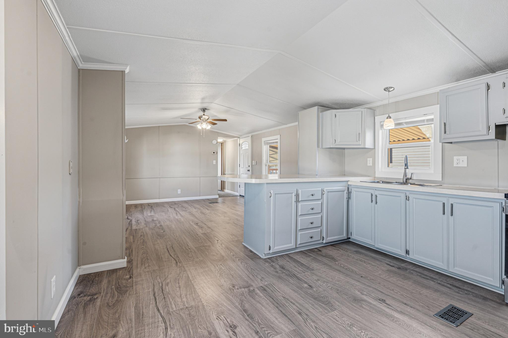 BISCAYNE BAY - Residential