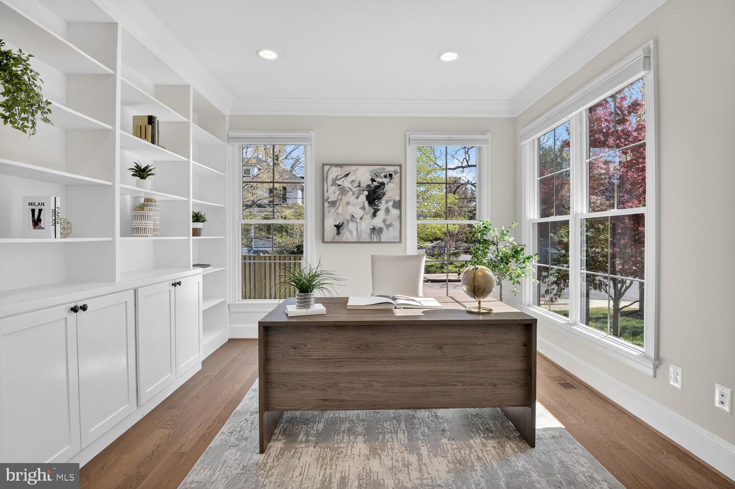 LEE HEIGHTS - Residential