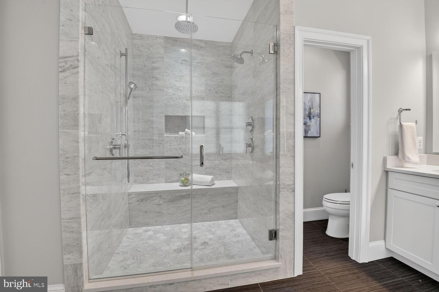 LEE HEIGHTS - Residential