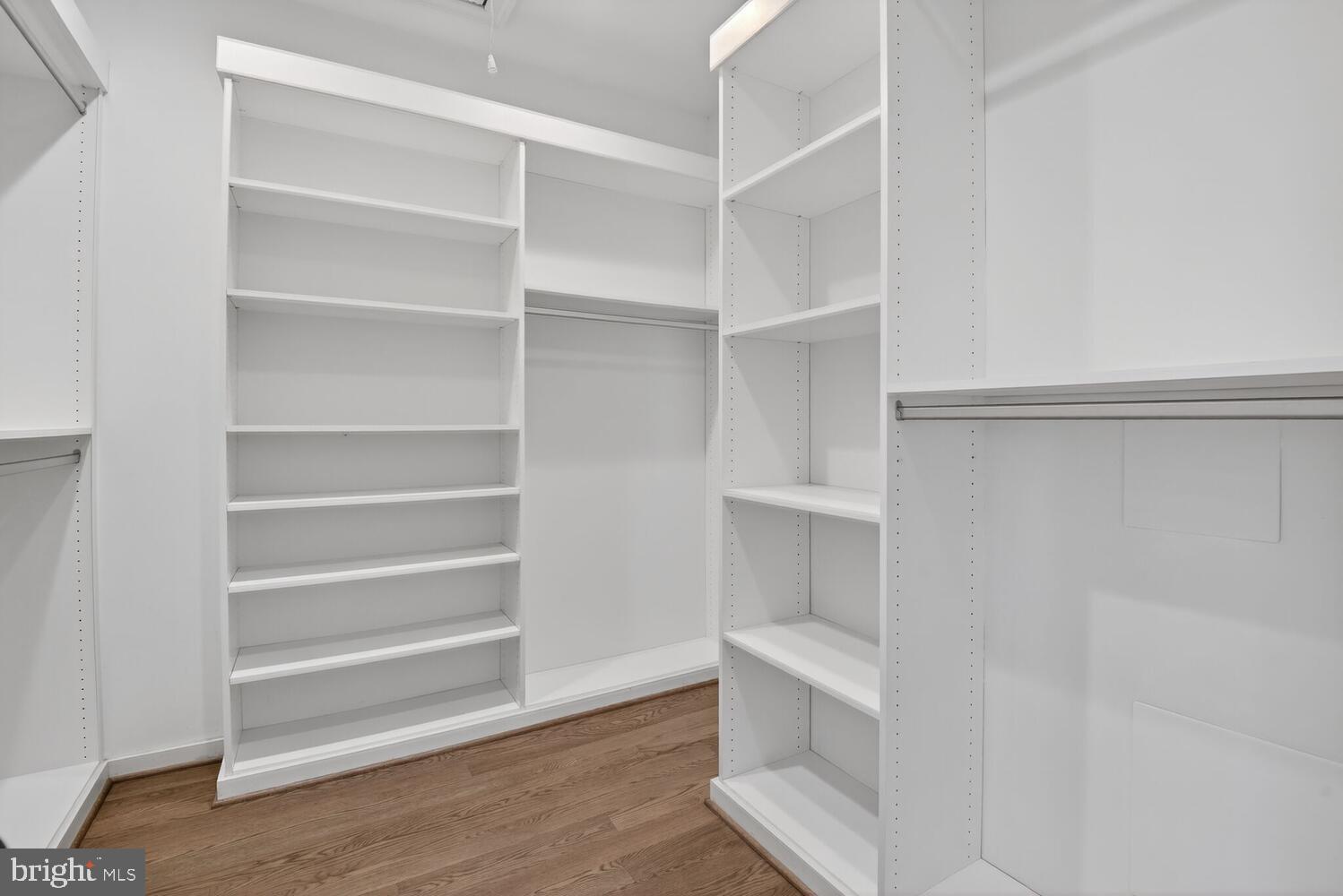 LEE HEIGHTS - Residential