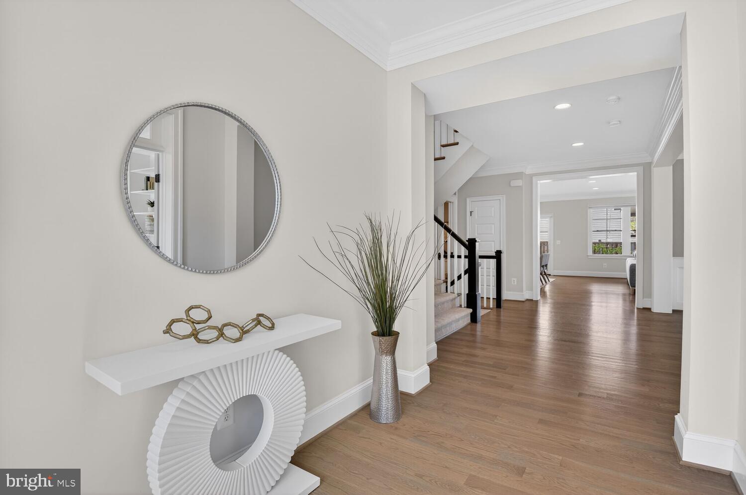 LEE HEIGHTS - Residential