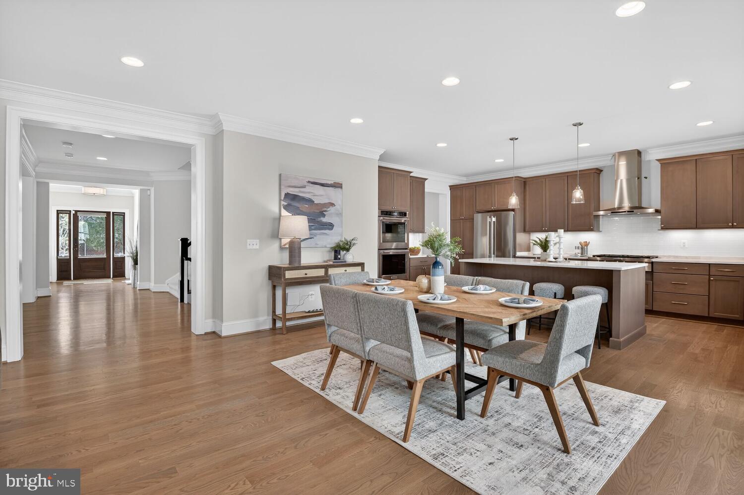 LEE HEIGHTS - Residential