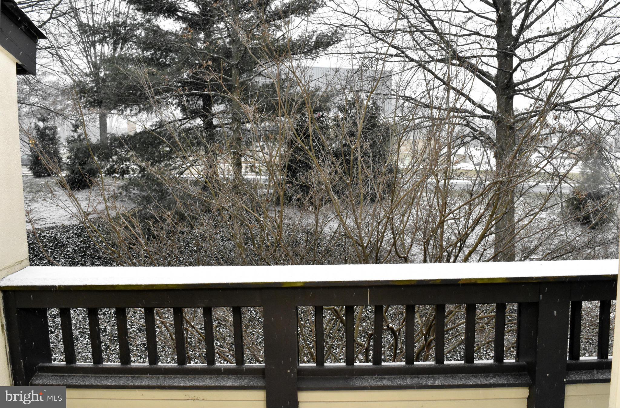 CHRISTOPHER COURT - Residential