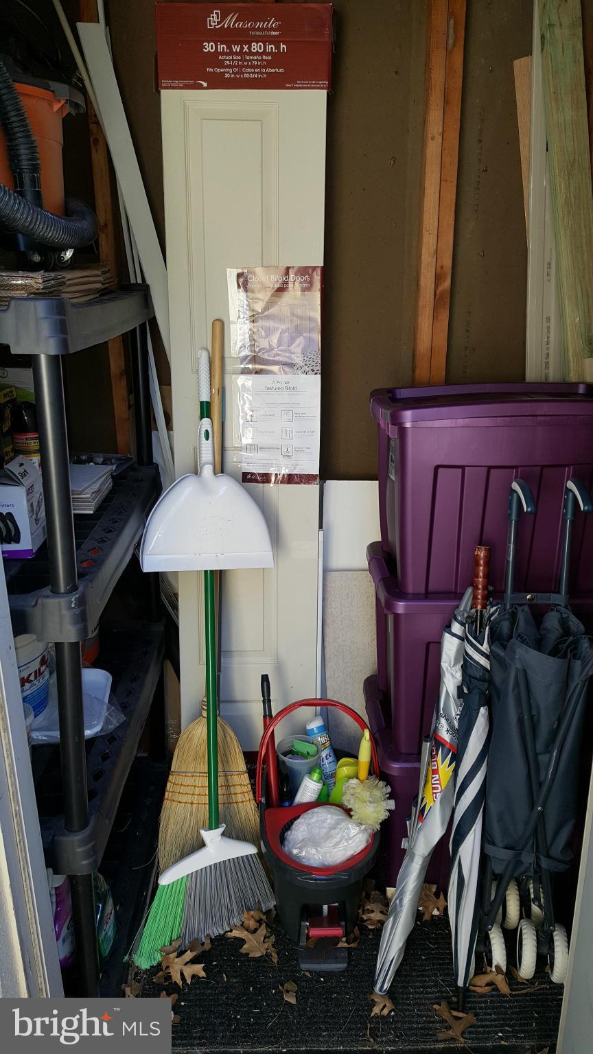 CHRISTOPHER COURT - Residential