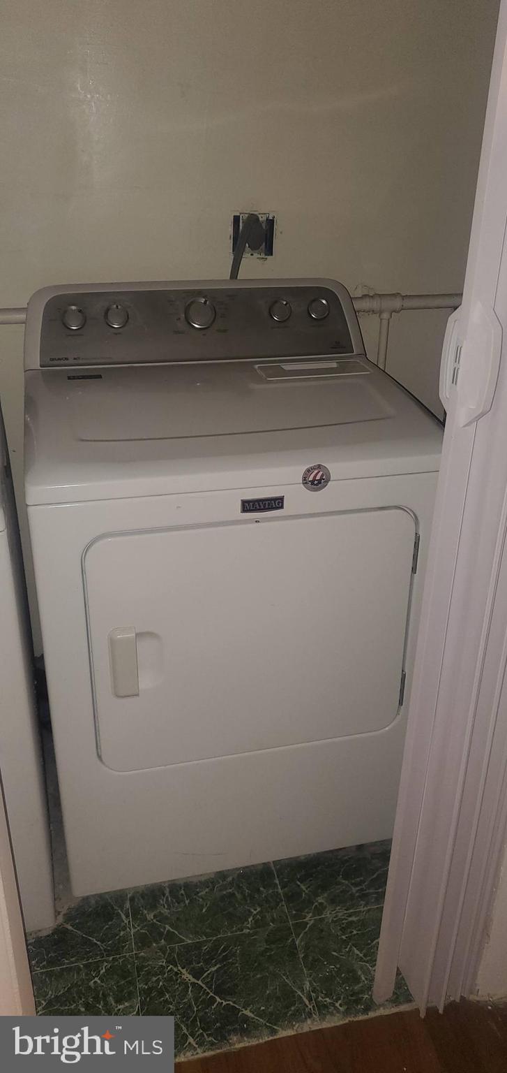 BALTIMORE HIGHLANDS - Residential