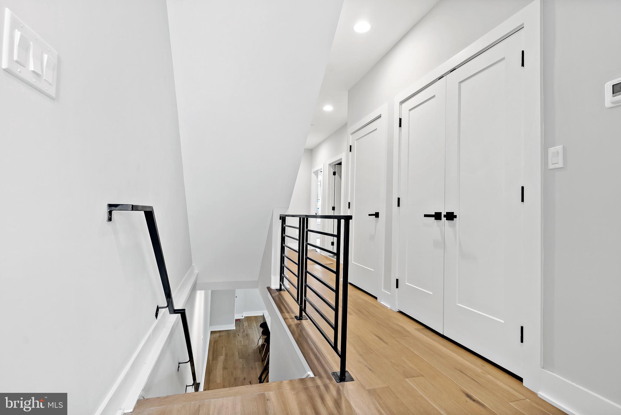 PASSYUNK SQUARE - Residential