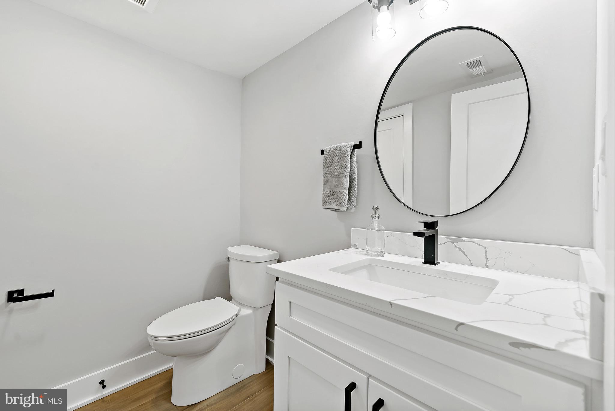 PASSYUNK SQUARE - Residential