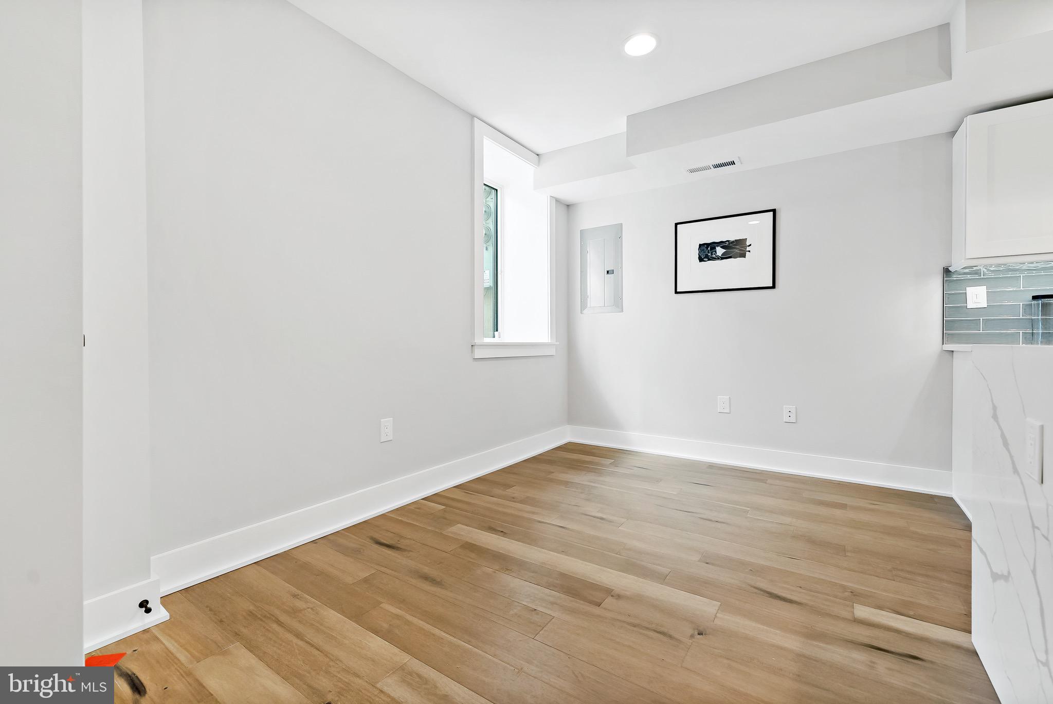 PASSYUNK SQUARE - Residential