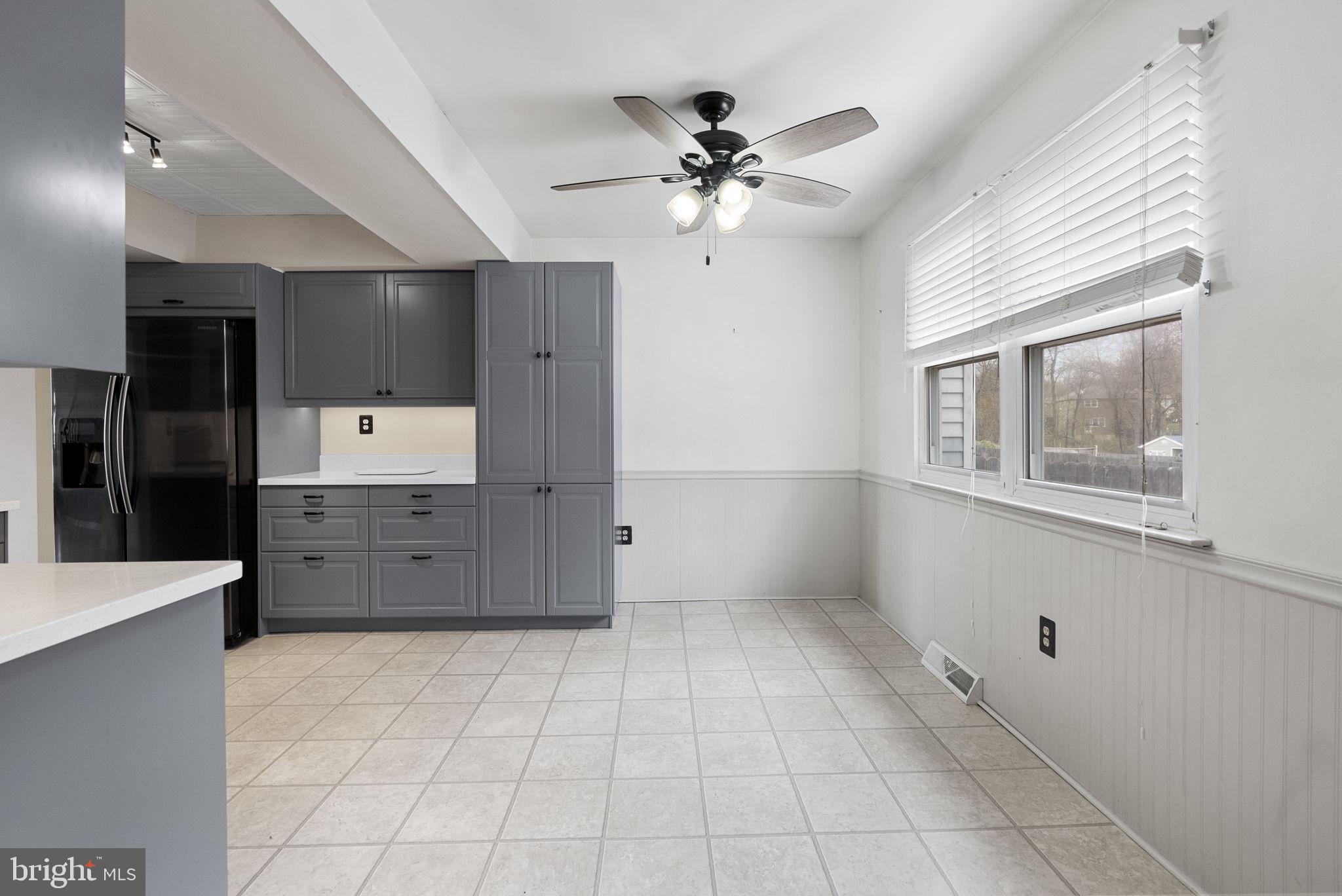 HUNTER CREST - Residential