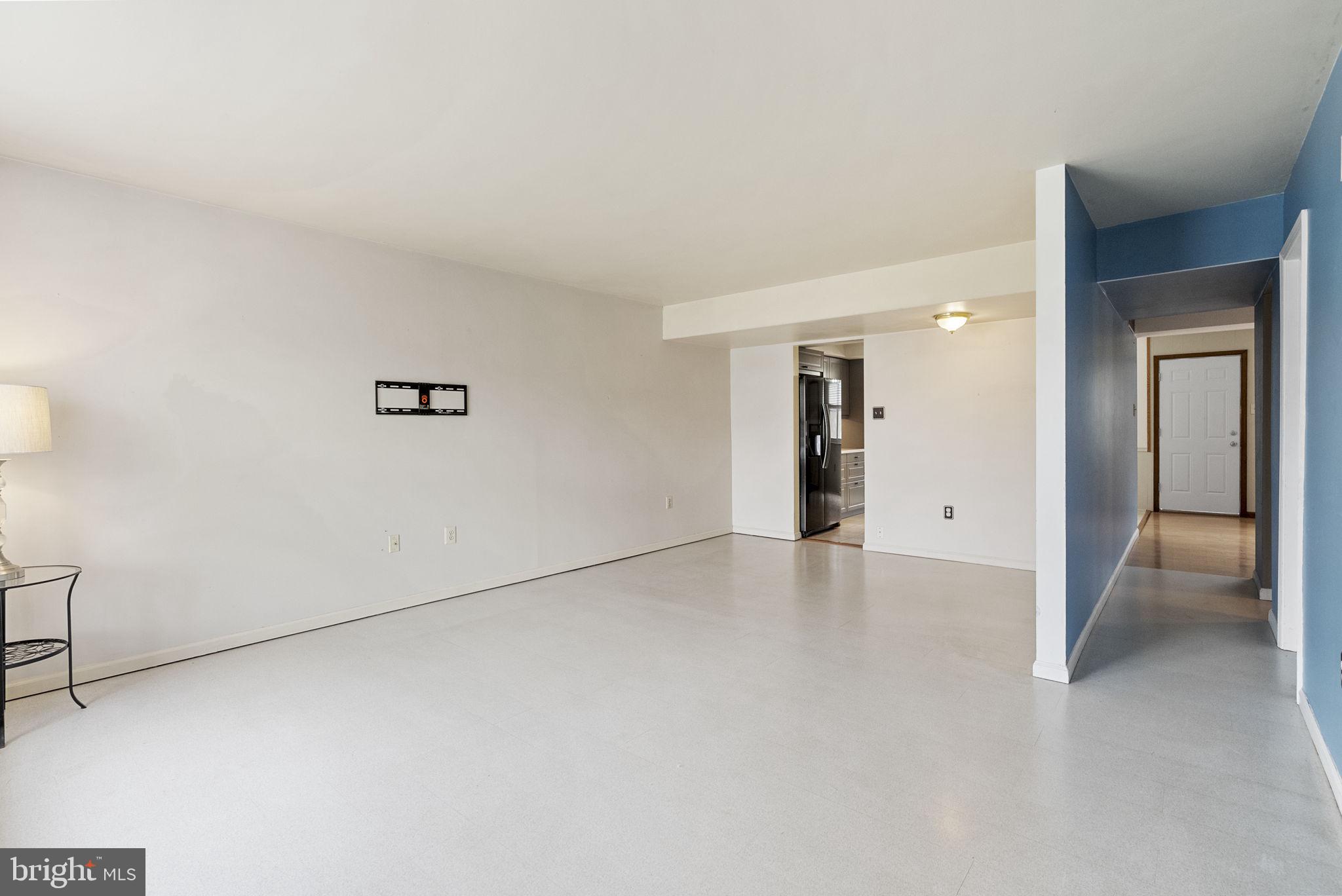 HUNTER CREST - Residential