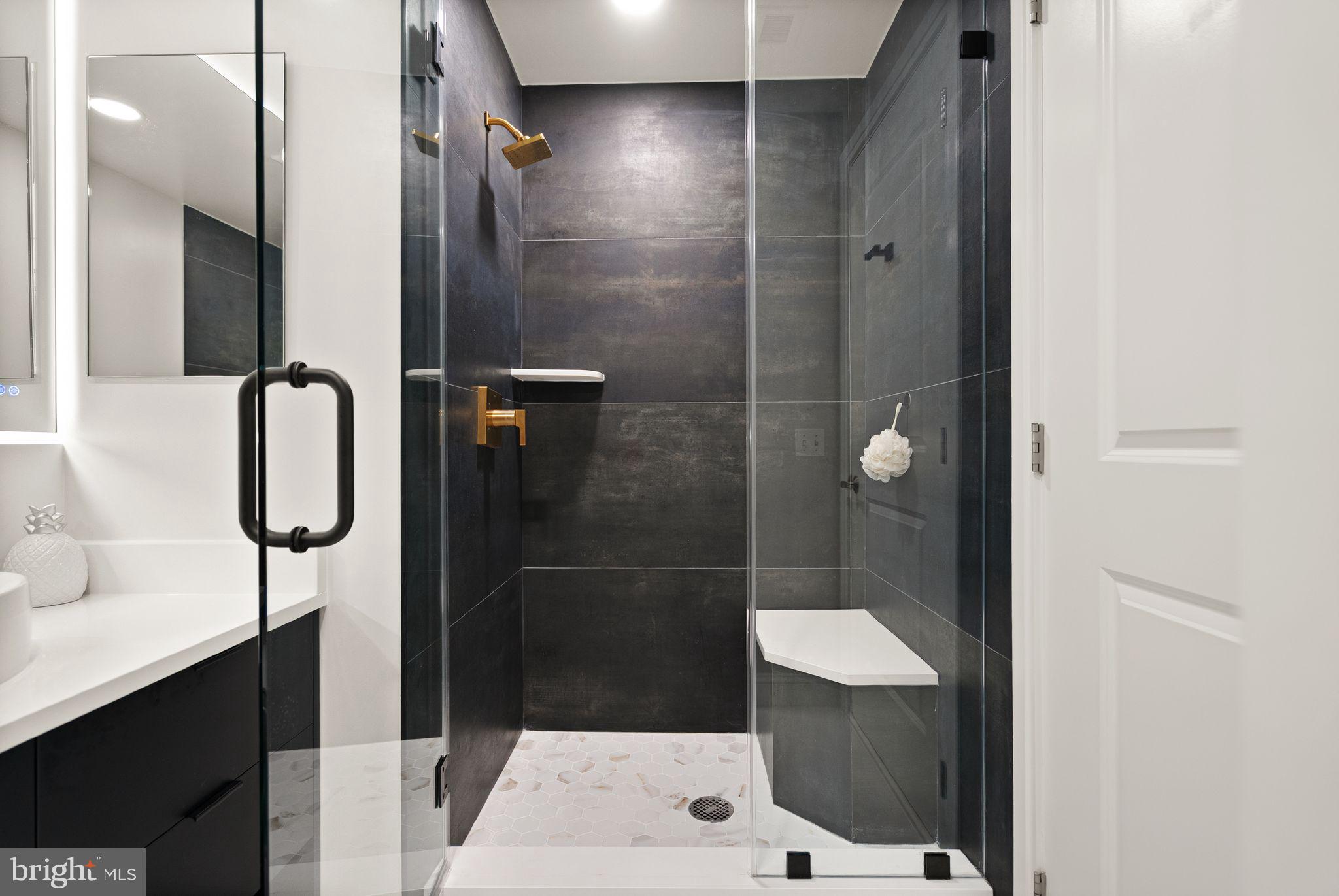 ONE PARK CREST CONDOMINIUM - Residential