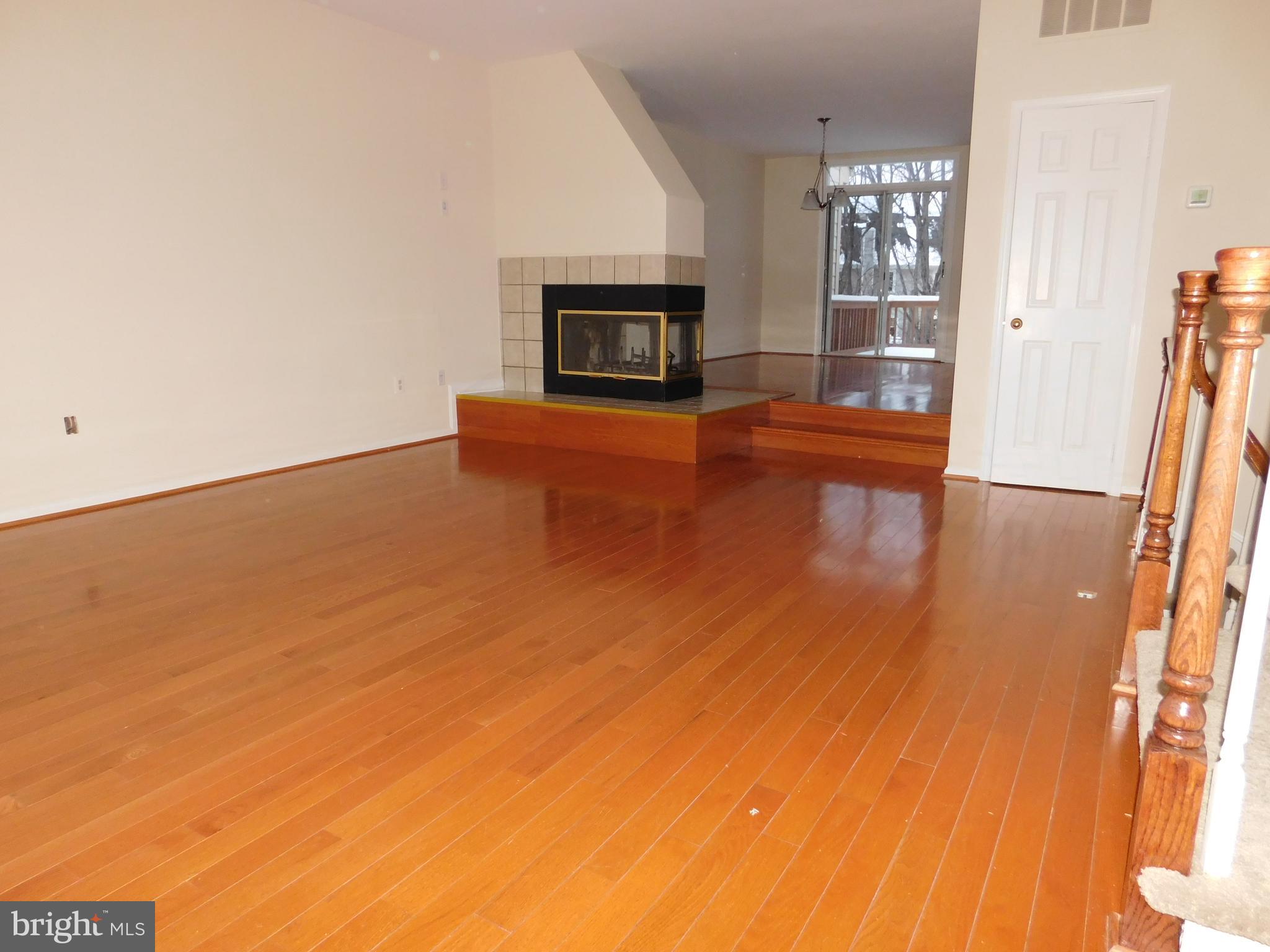 LIFESTYLE AT SULLY STATION - Residential Lease