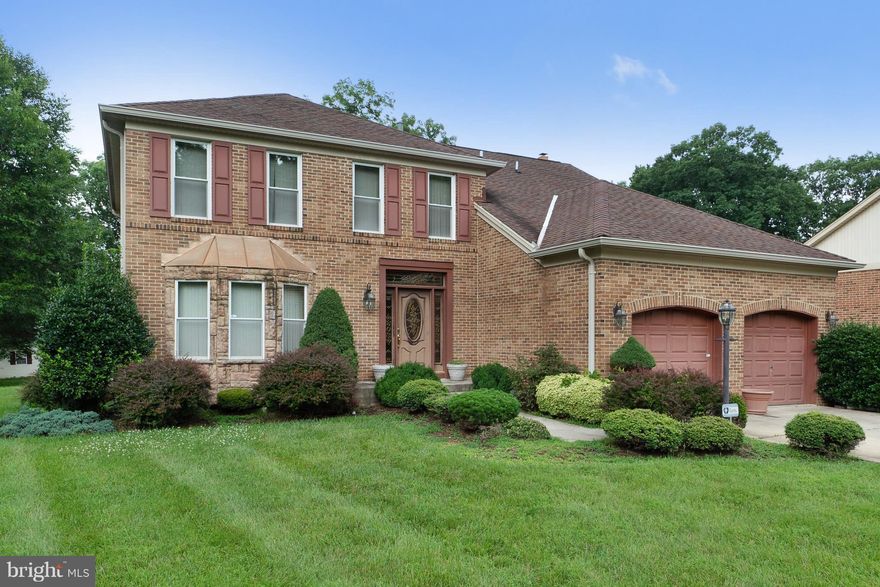 PRIDE OF OWNERSHIP DESCRIBES THIS SPACIOUS 4 BEDROOM, 3 1/2 BATH COLONIAL IN TANTALLON NORTH. FEATURES INCLUDE: TWO STORY FOYER, CROWN AND CHAIR MOLDINGS, FIREPLACE, KITCHEN W/ GRANITE COUNTERS, MASTER BATH WITH JACUZZI TUB, DOUBLE SINK AND TILE FLOOR. LAWN SPRINKLER SYSTEM AND ABOVE GROUND POOL.  PUT THIS ON YOUR MUST SEE LIST AND MAKE IT YOURS TODAY!  SHOWS WELL BUT DOES NEED SOME TLC