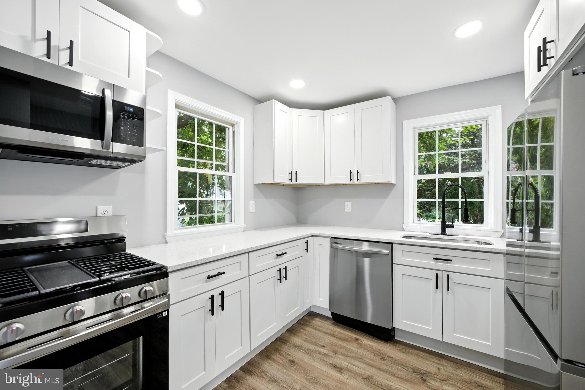 OSBORN TRACK - Residential