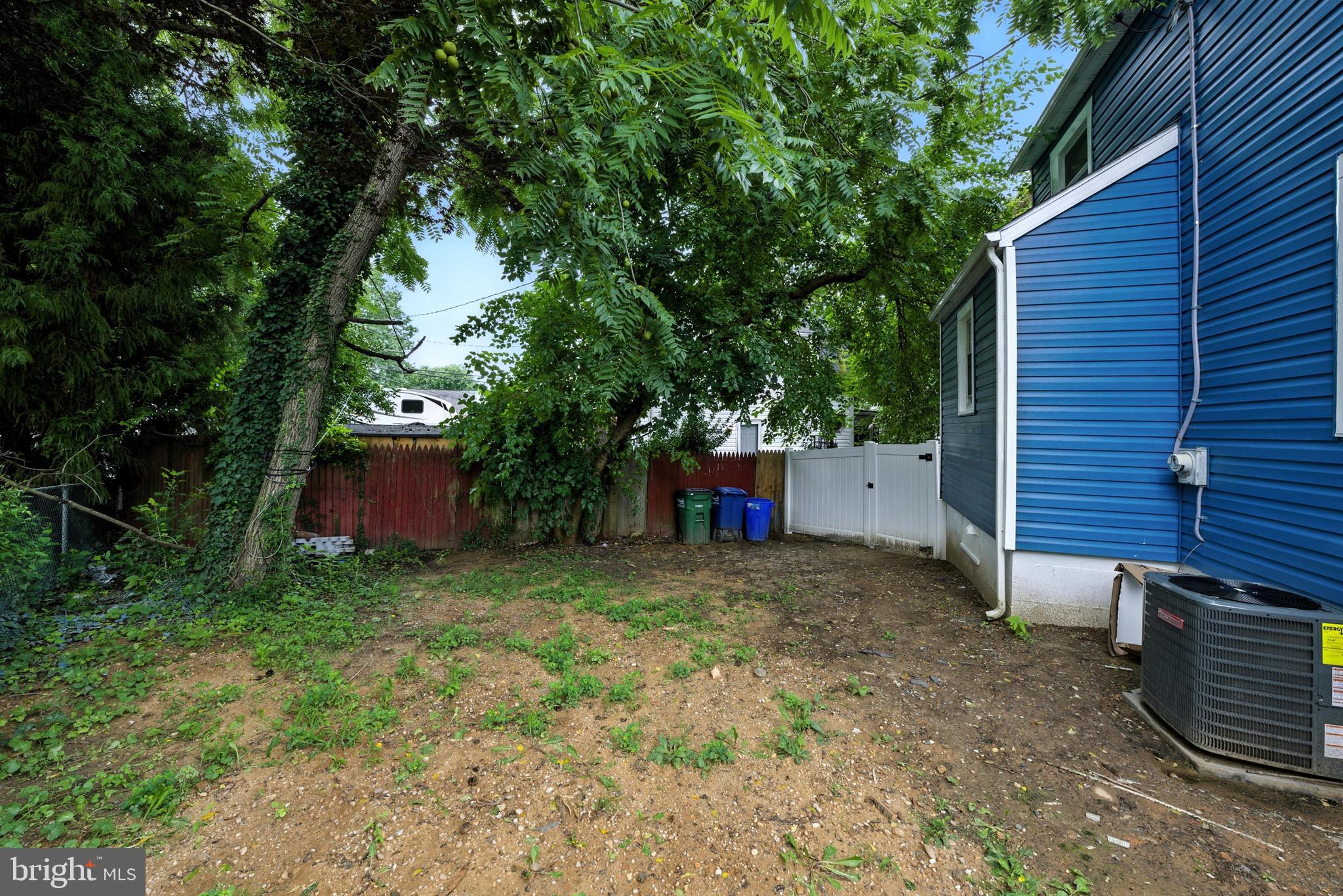 OSBORN TRACK - Residential