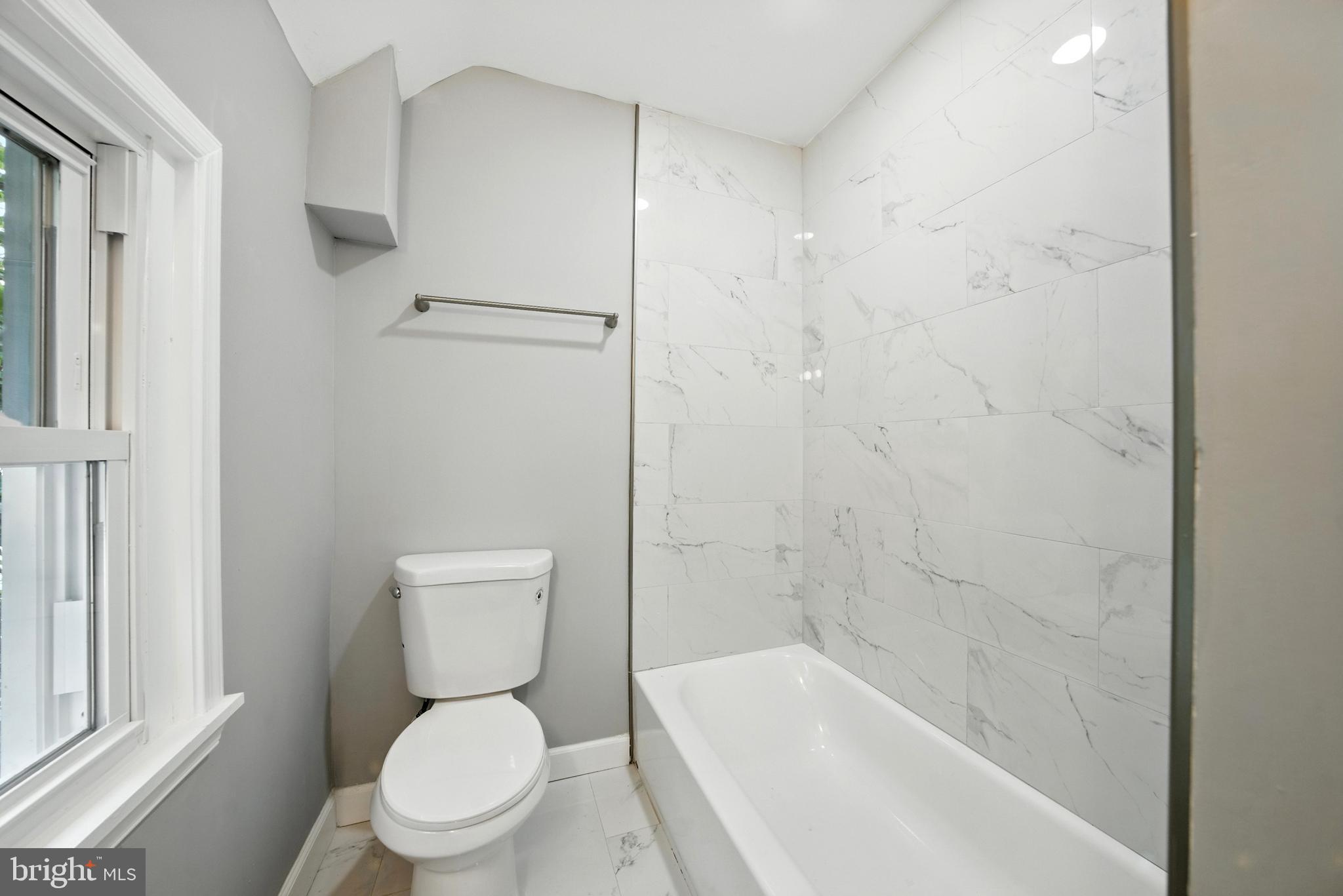 OSBORN TRACK - Residential