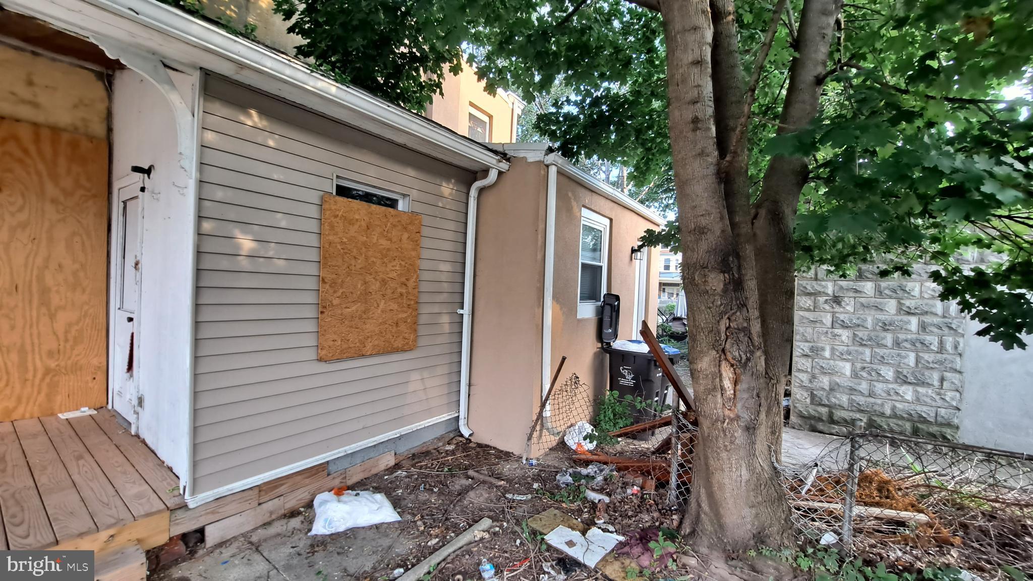 NORRISTOWN - Residential