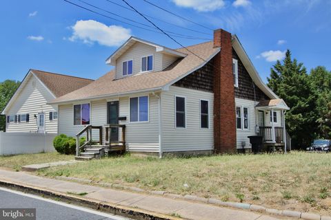 Photo of 319 W Water Street, DOVER, DE 19904 (MLS # DEKT2035228)