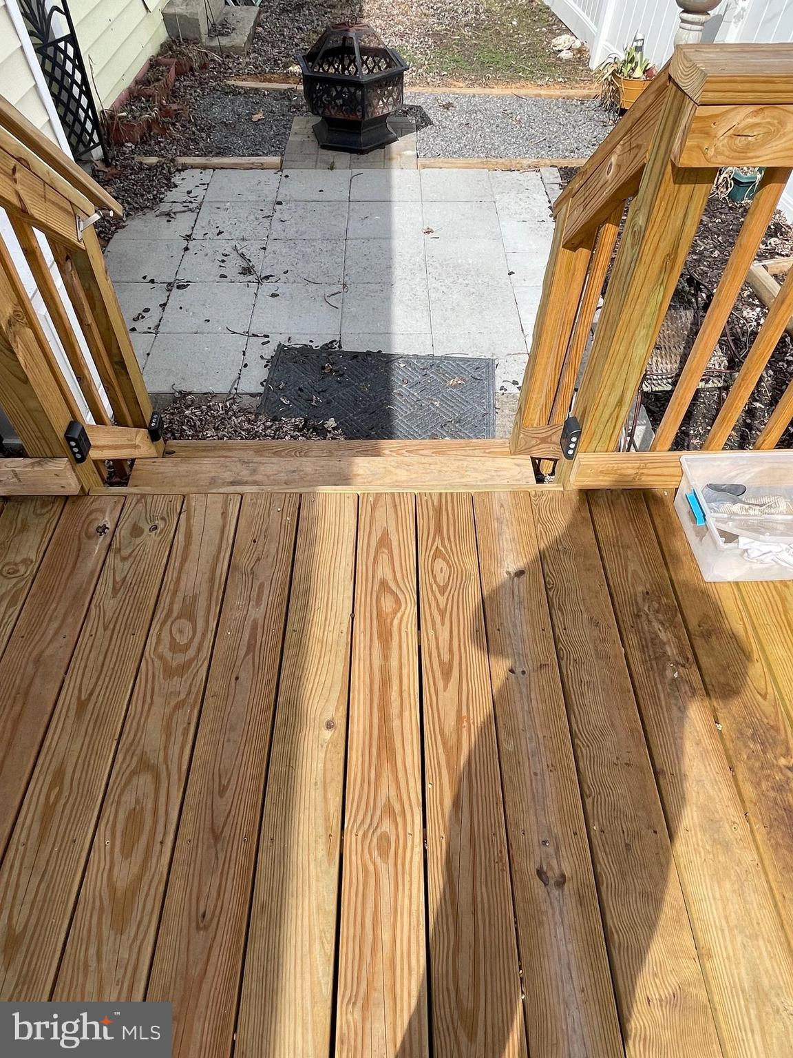 COLONIAL BEACH - Residential Lease