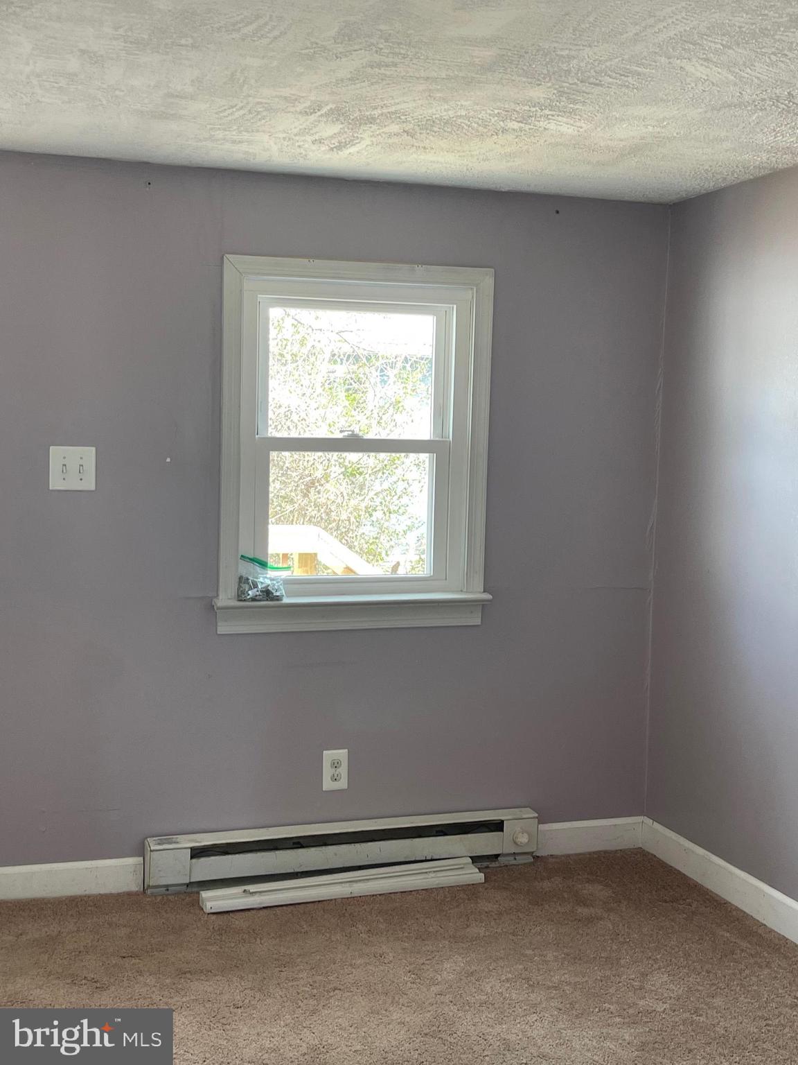 COLONIAL BEACH - Residential Lease