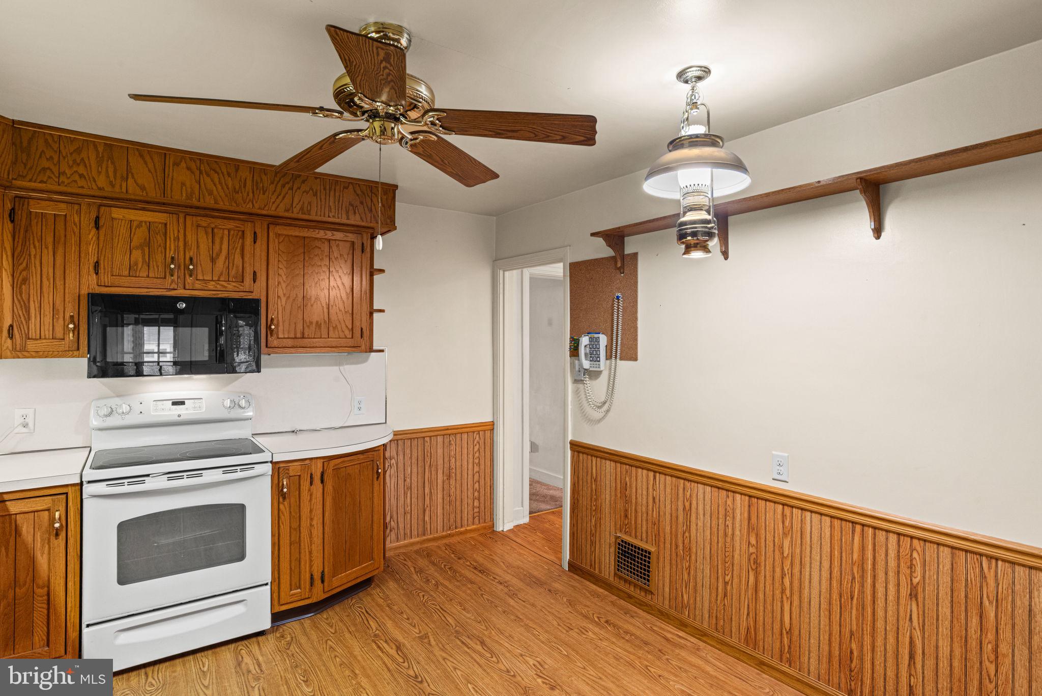 BASIN HILL HEIGHTS - Residential