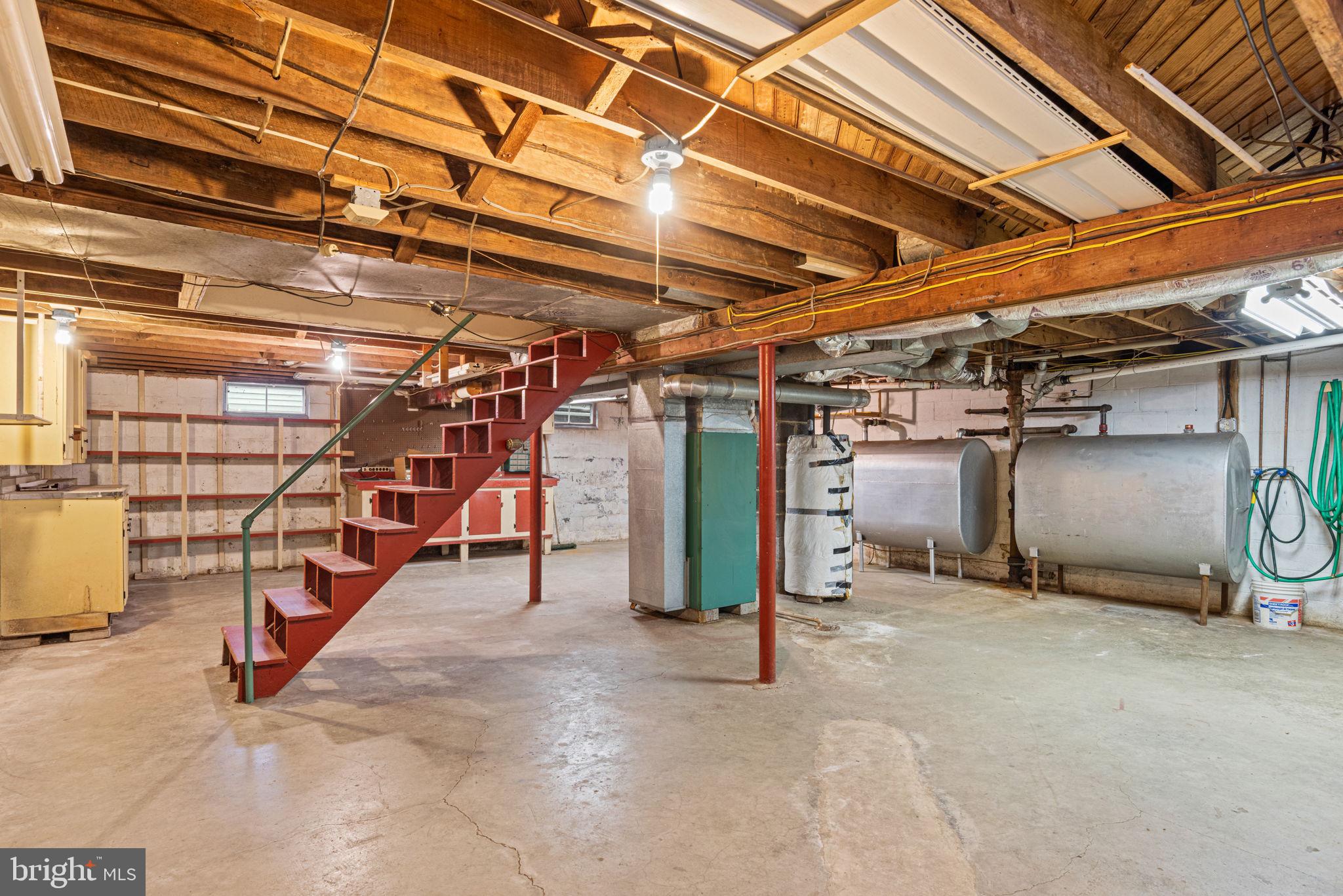 BASIN HILL HEIGHTS - Residential