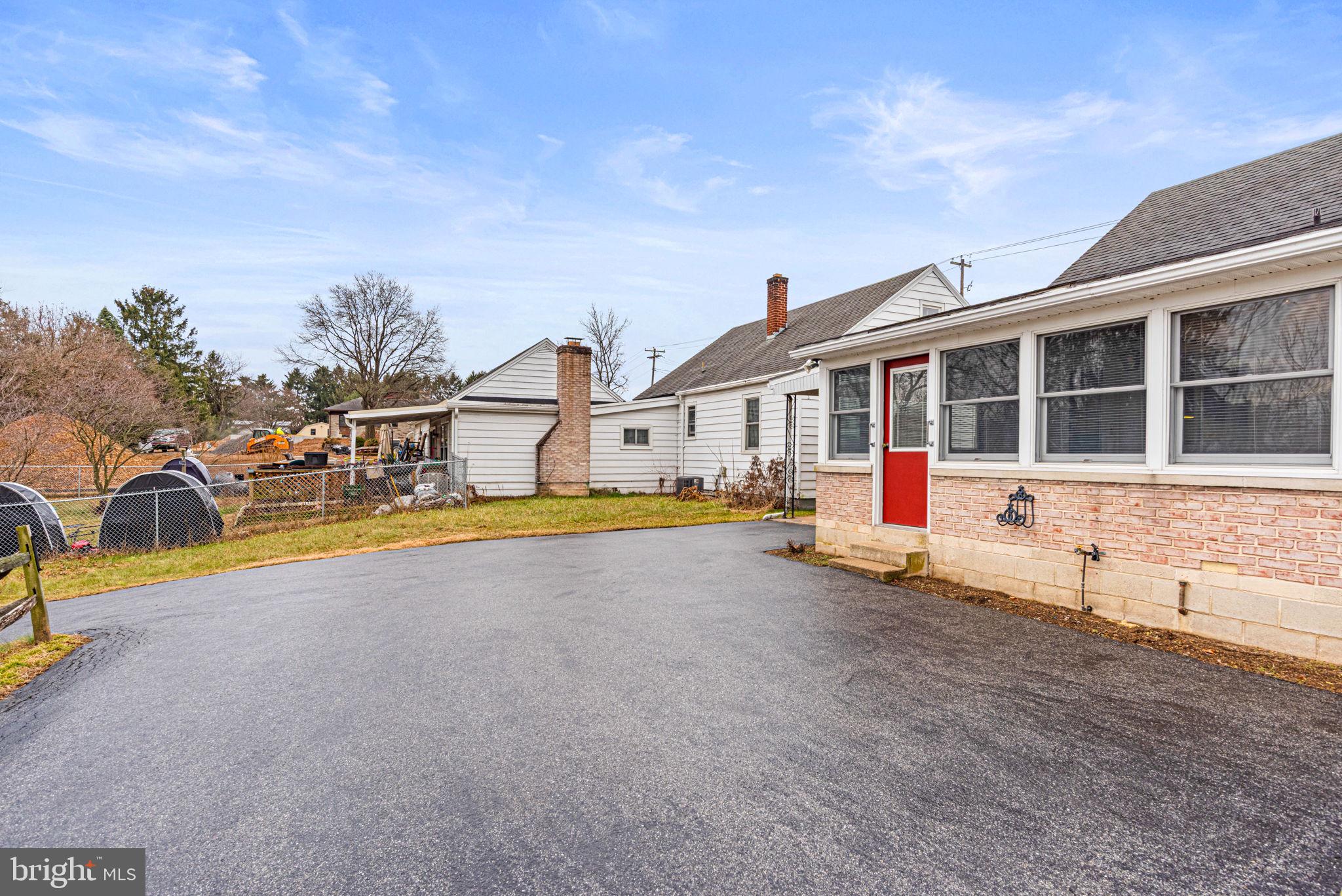 BASIN HILL HEIGHTS - Residential