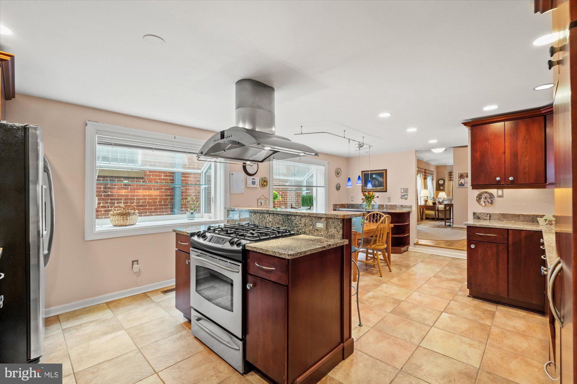 PARKER GRAY - Residential