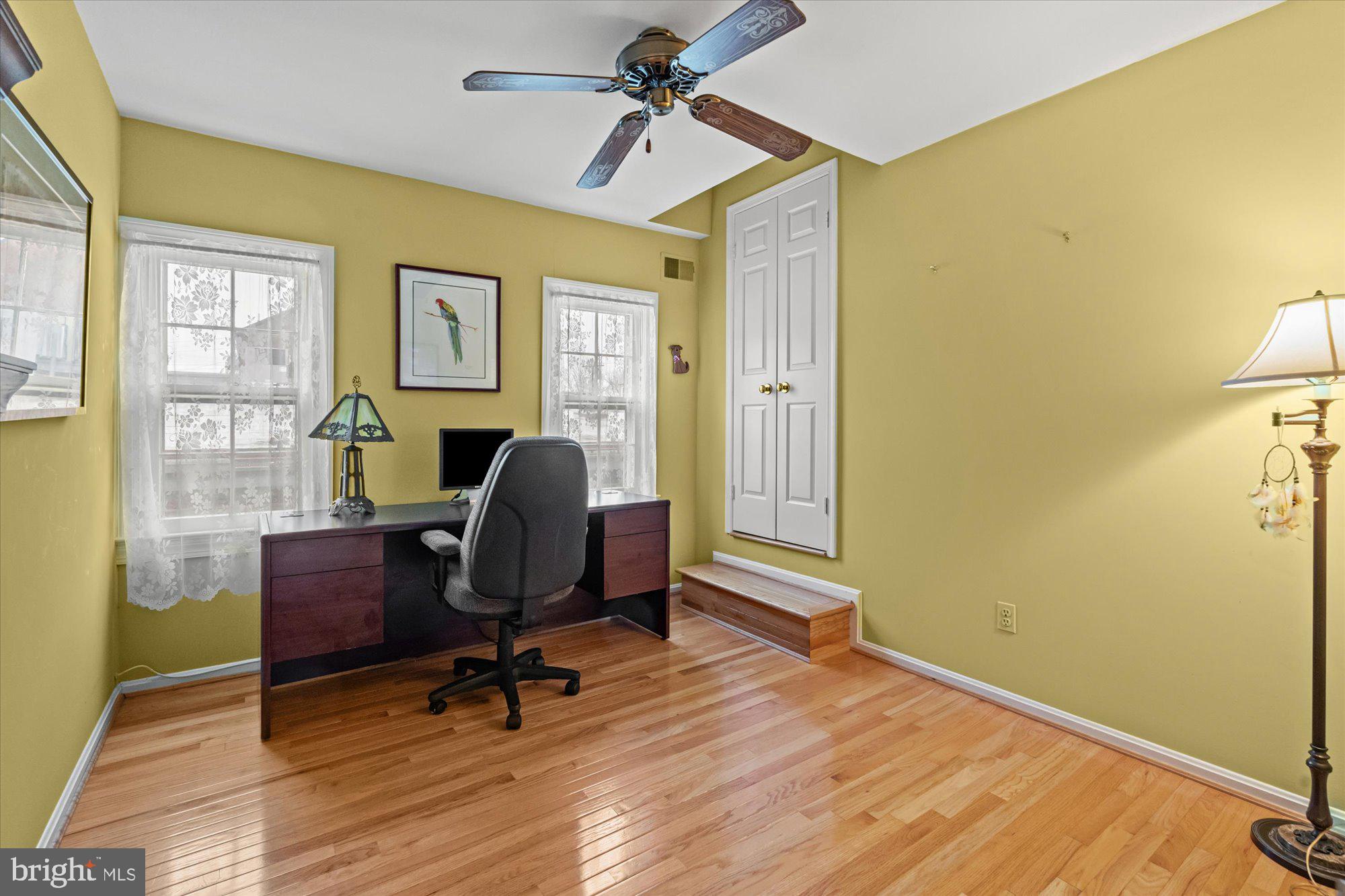 PARKER GRAY - Residential