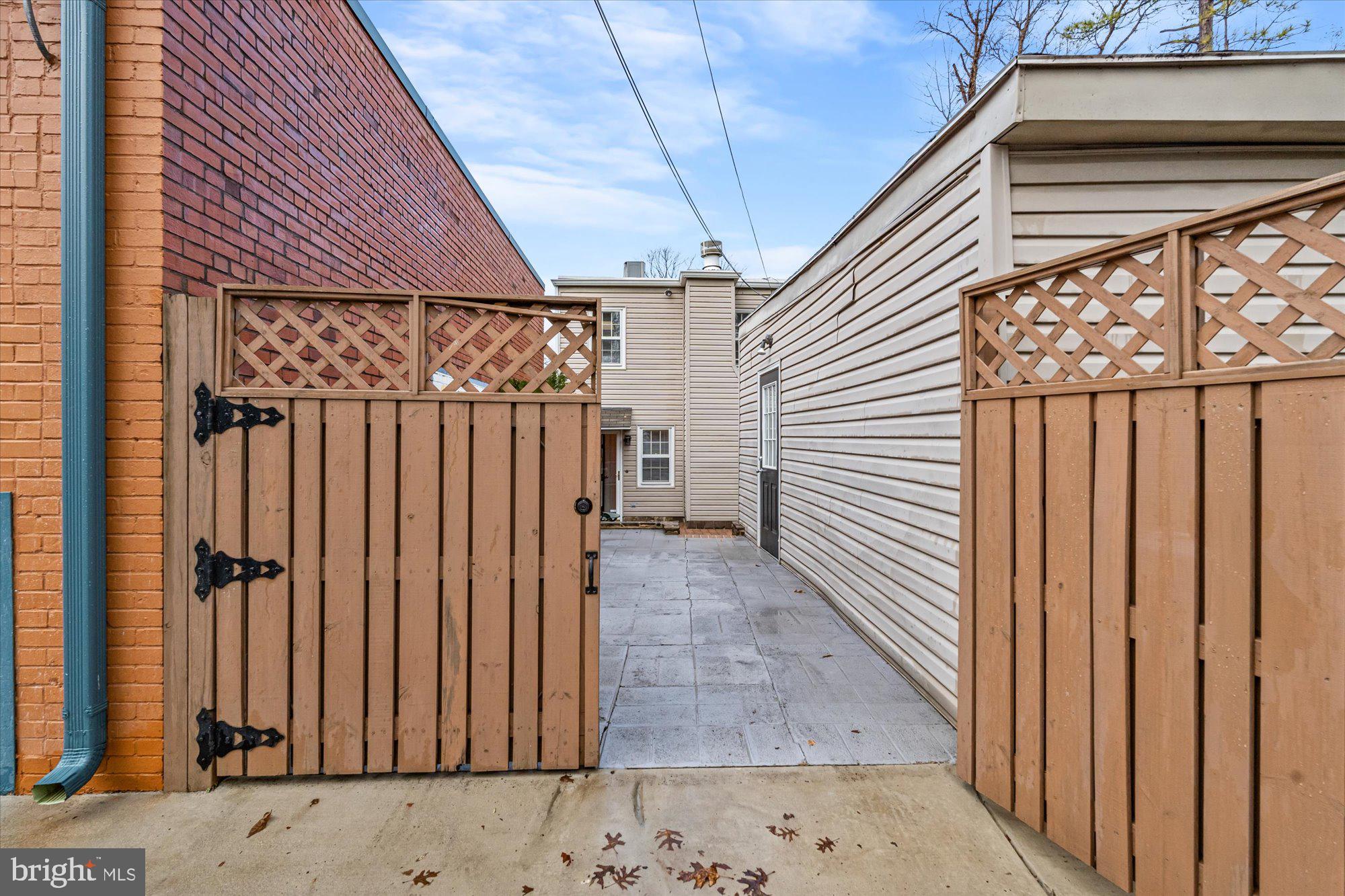 PARKER GRAY - Residential