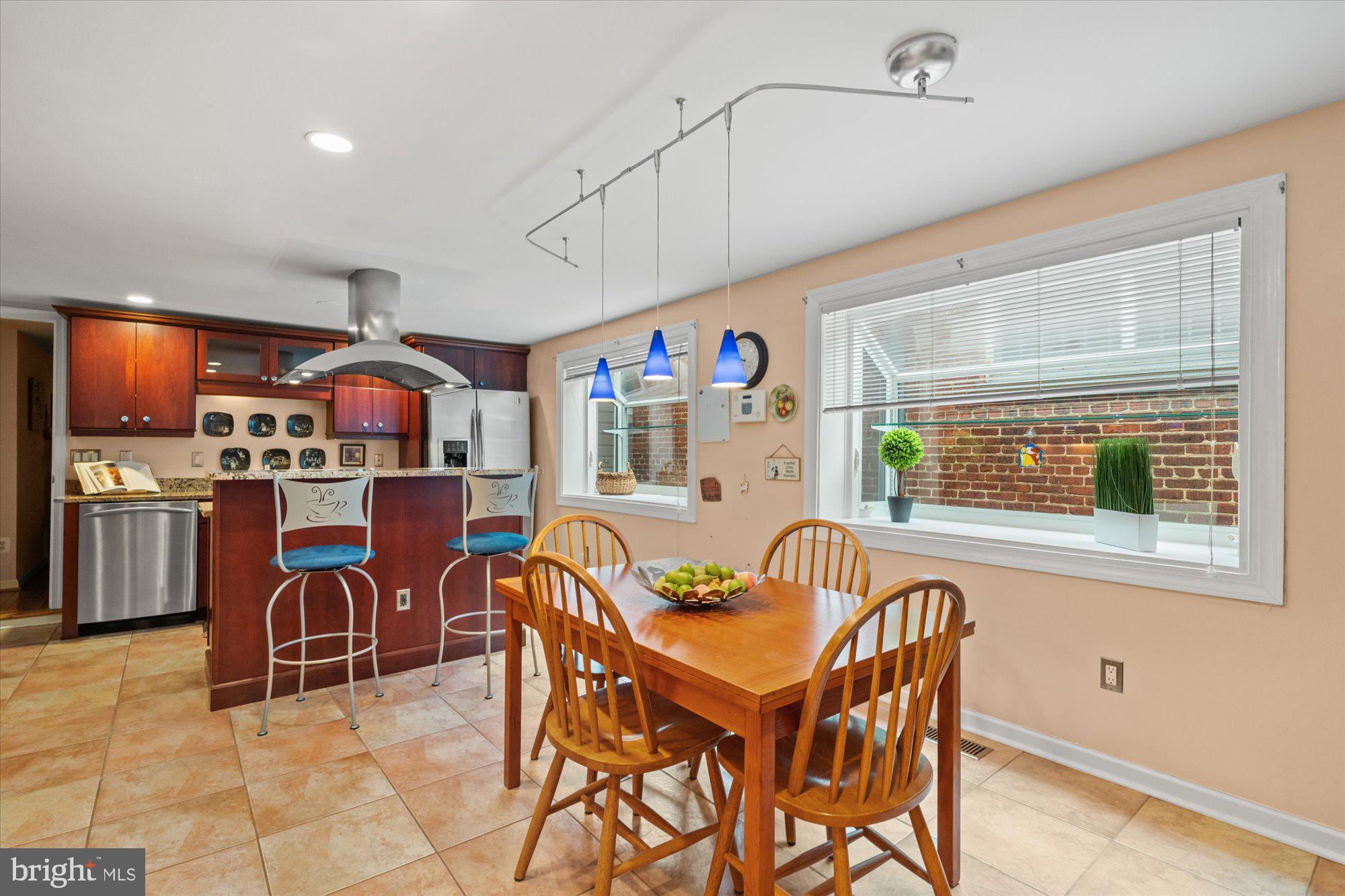 PARKER GRAY - Residential