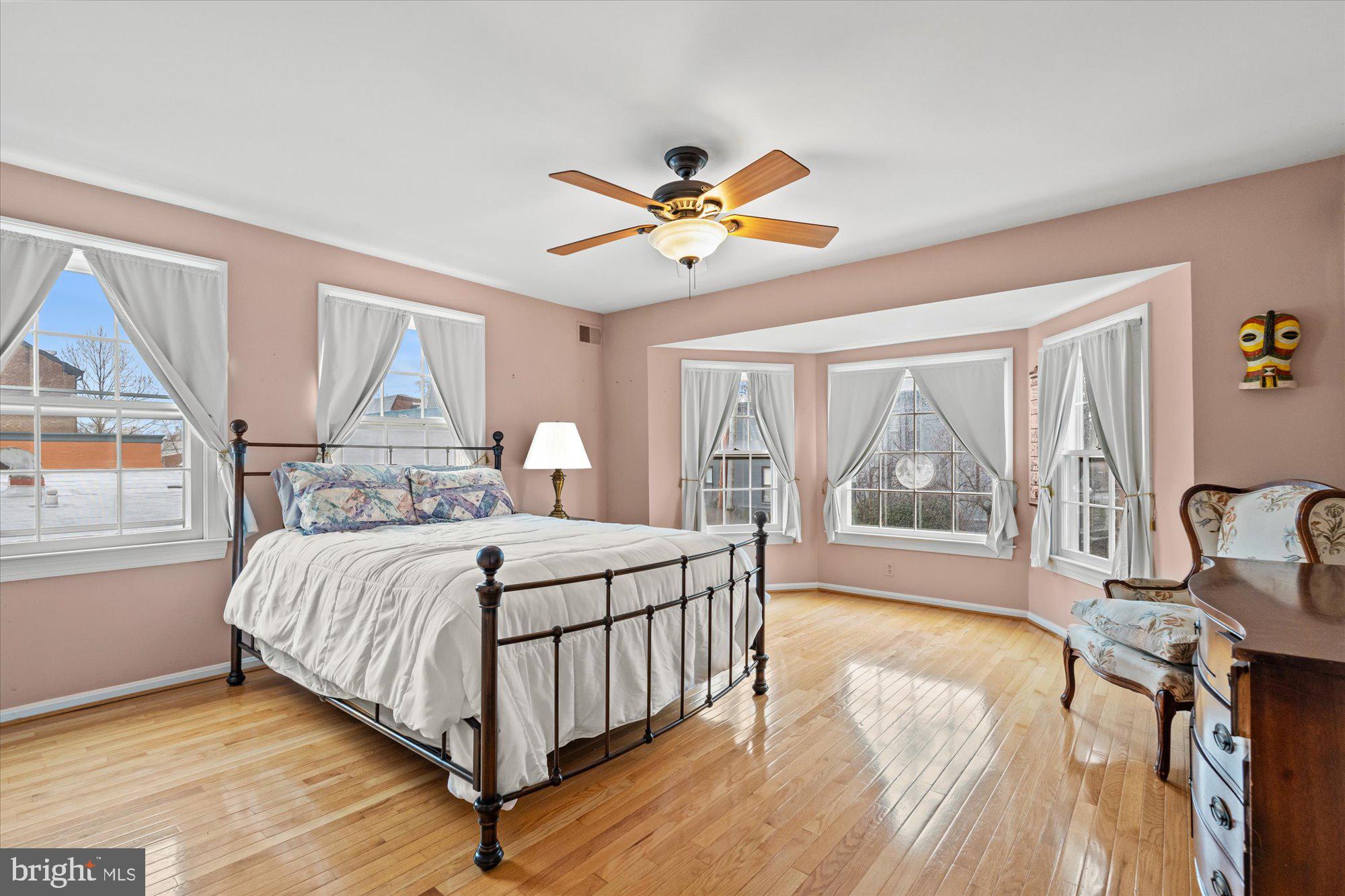 PARKER GRAY - Residential