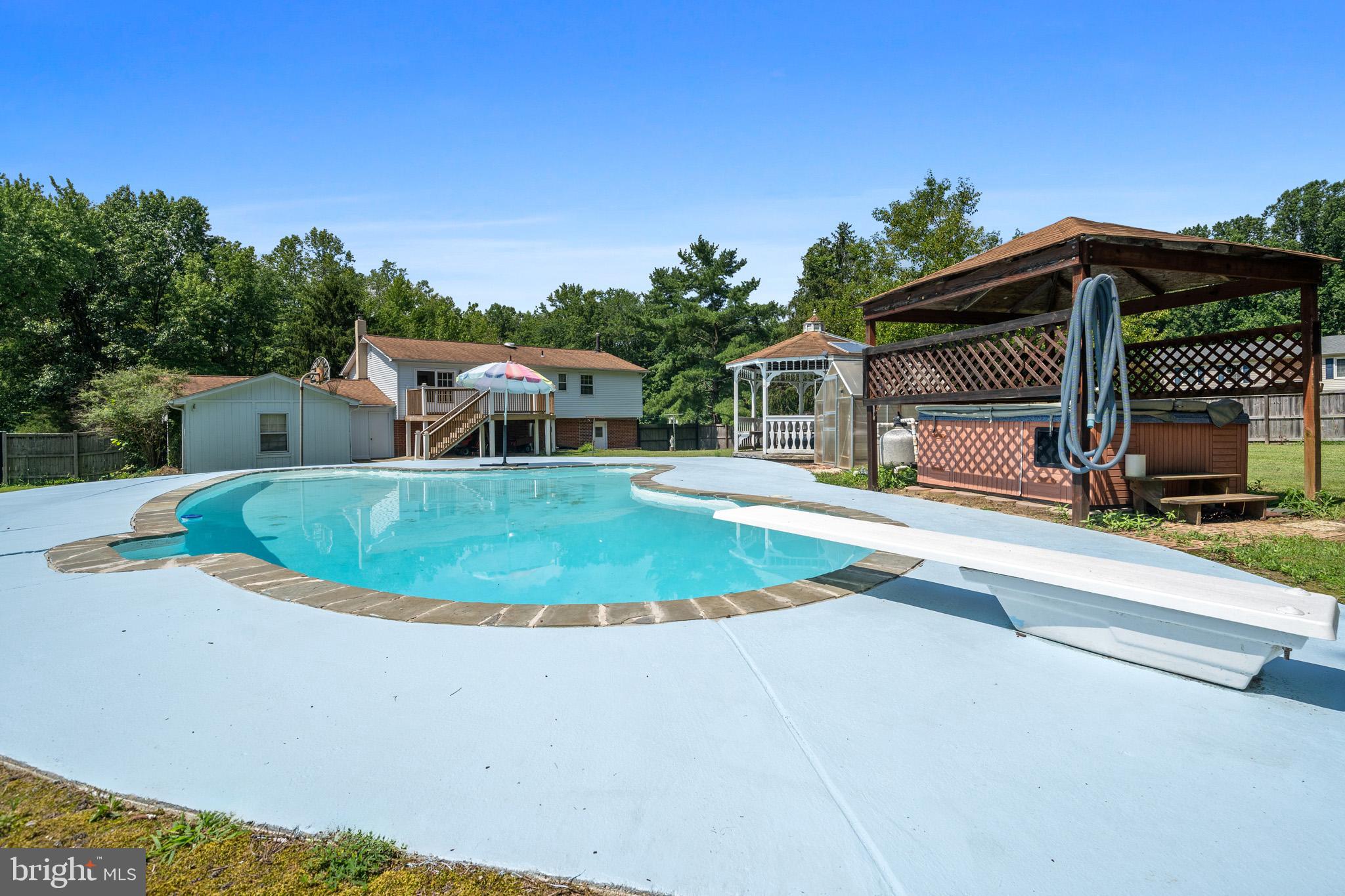 MELODY ACRES - Residential