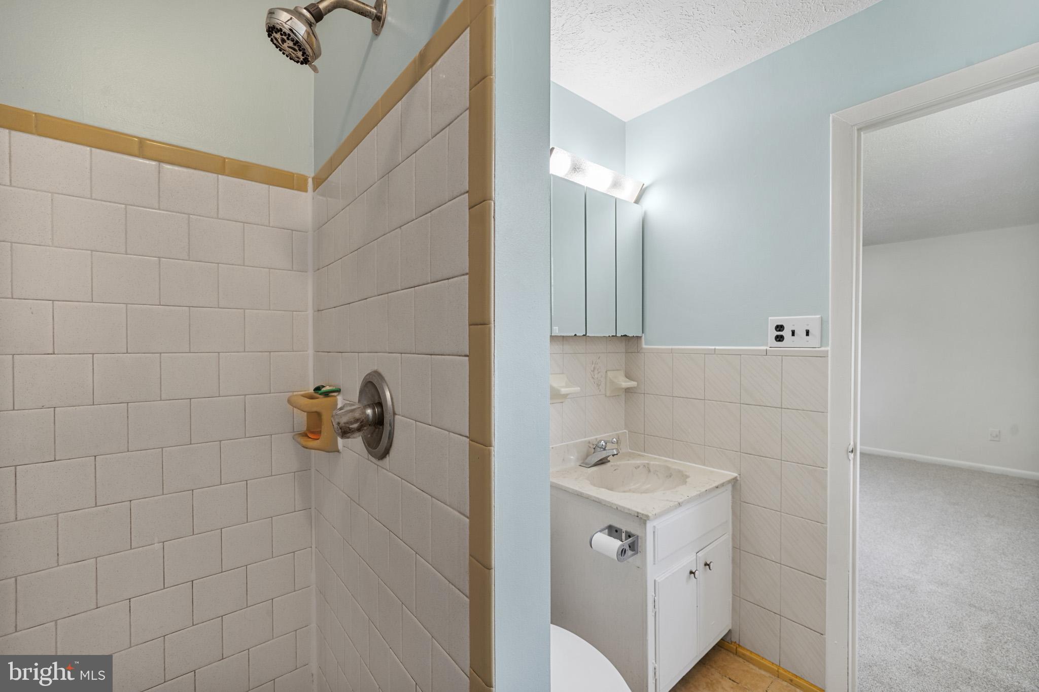 MELODY ACRES - Residential