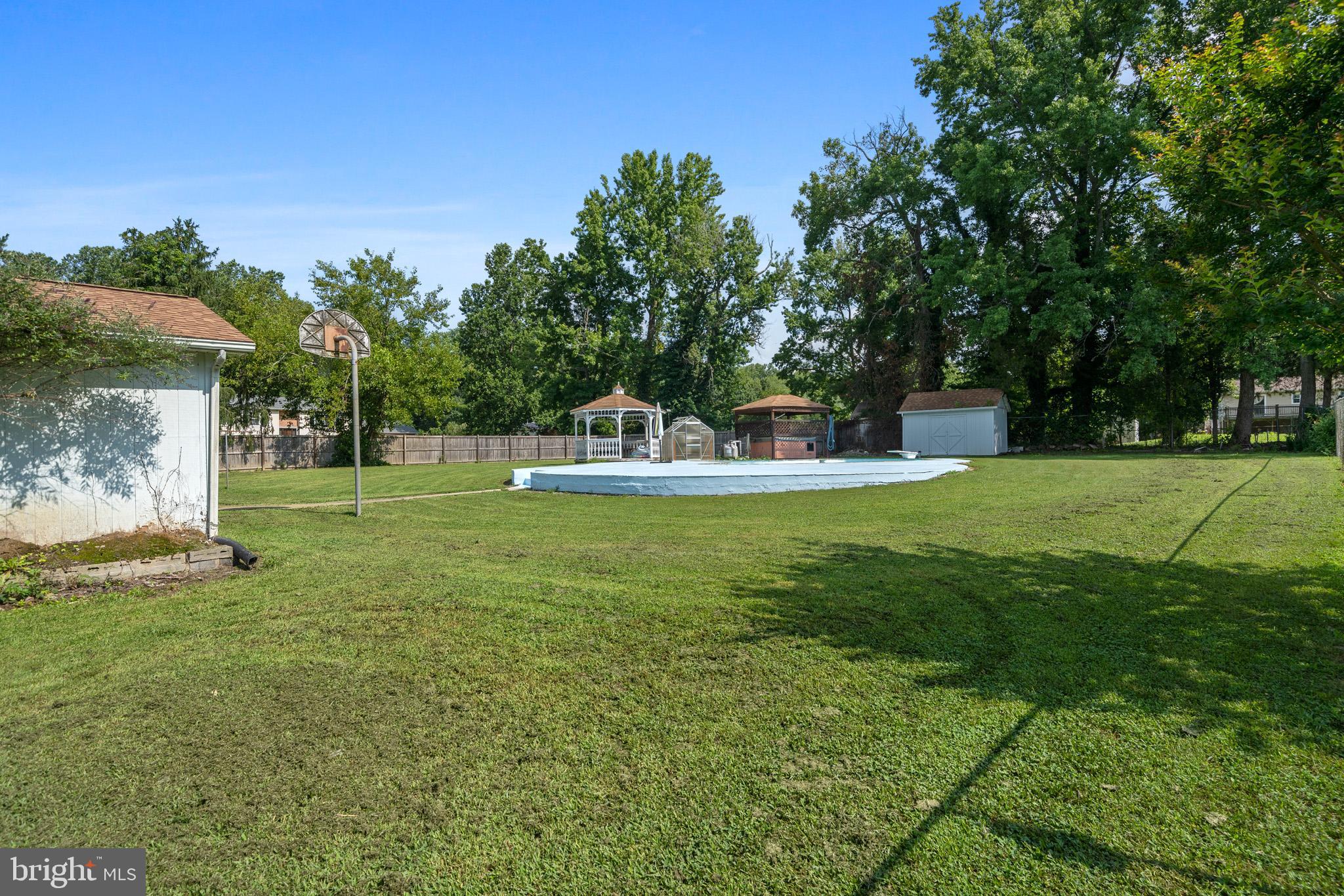 MELODY ACRES - Residential