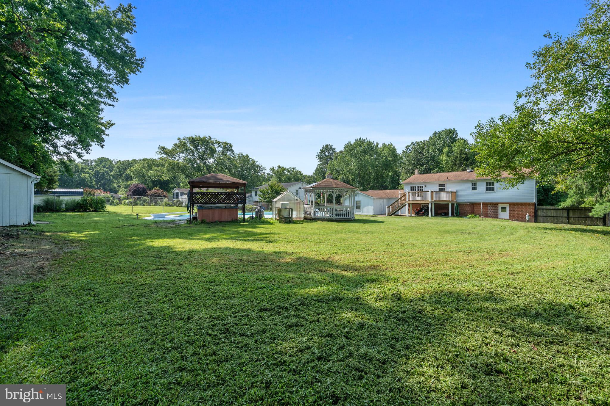 MELODY ACRES - Residential