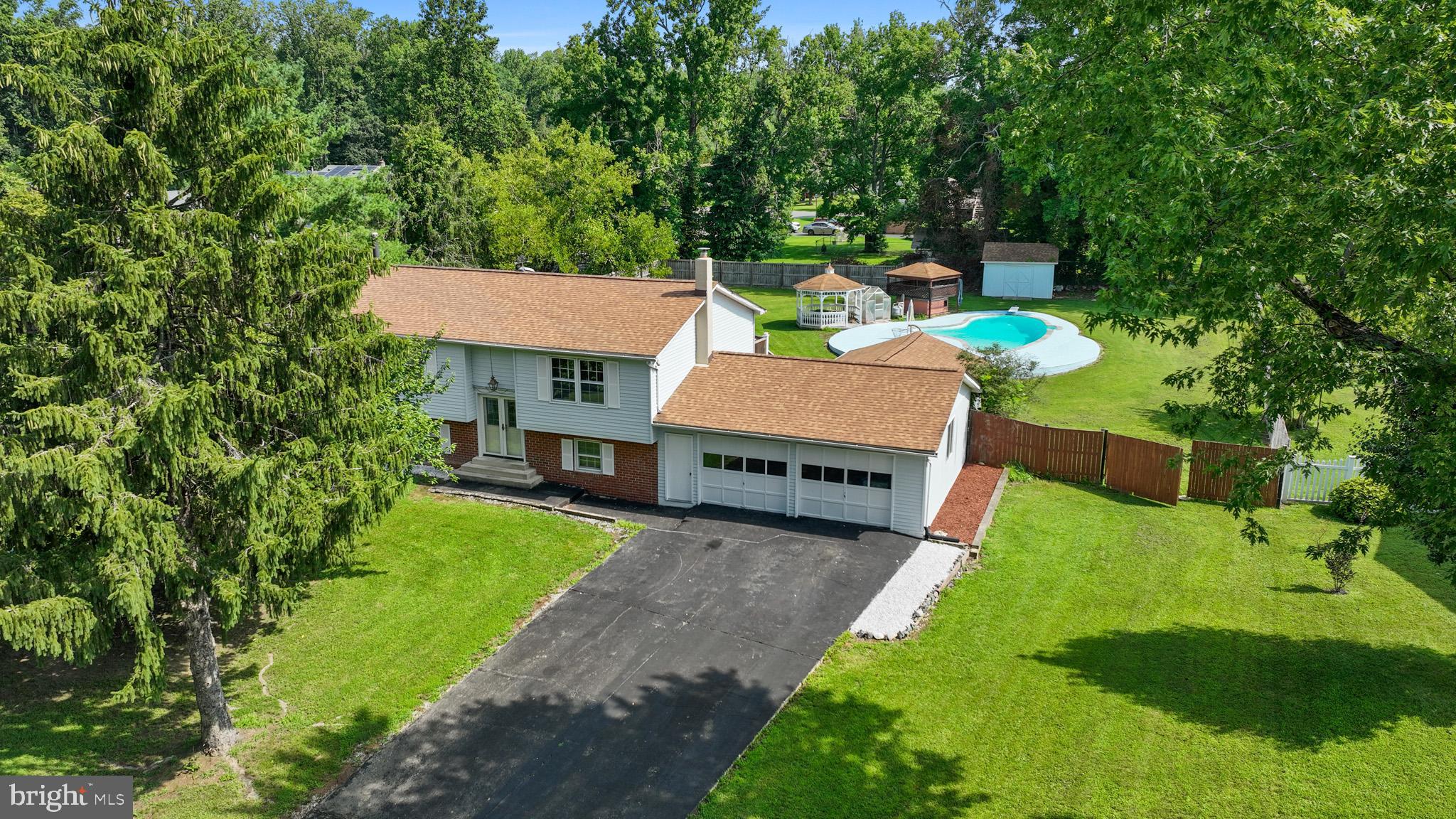 MELODY ACRES - Residential