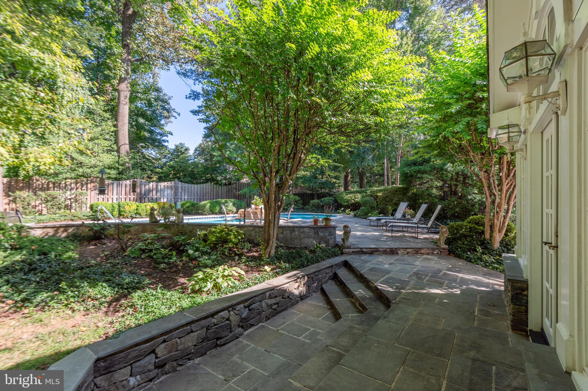 SUMMERWOOD - Residential