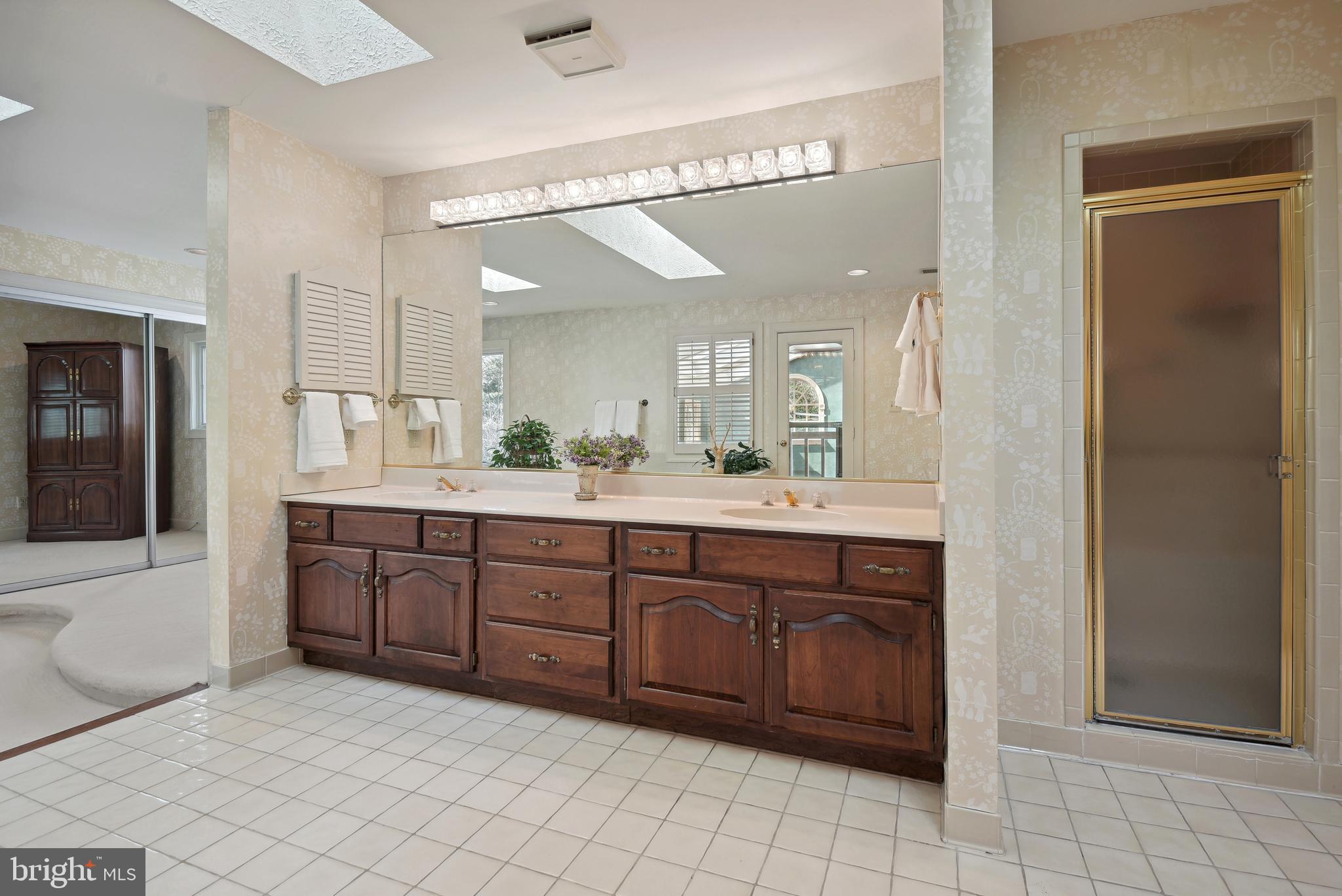 SUMMERWOOD - Residential