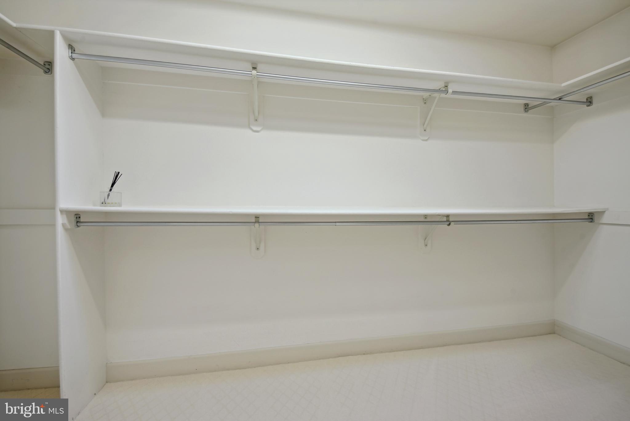 SUMMERWOOD - Residential