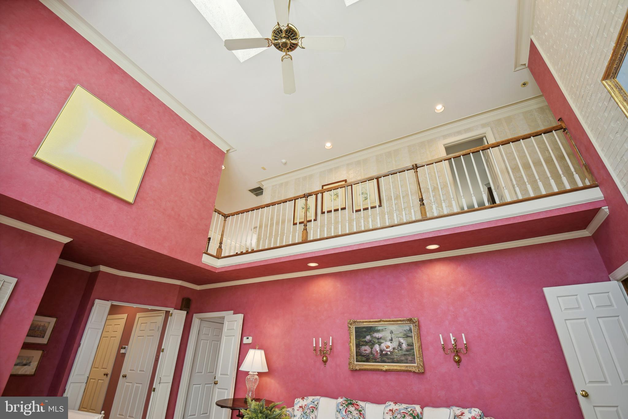 SUMMERWOOD - Residential