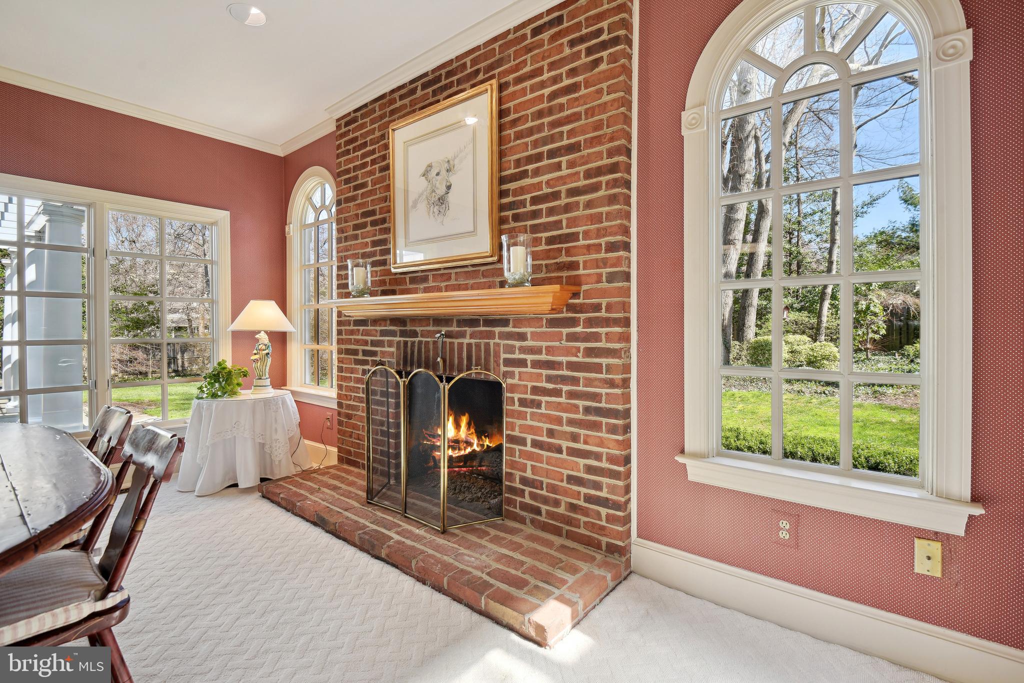 SUMMERWOOD - Residential