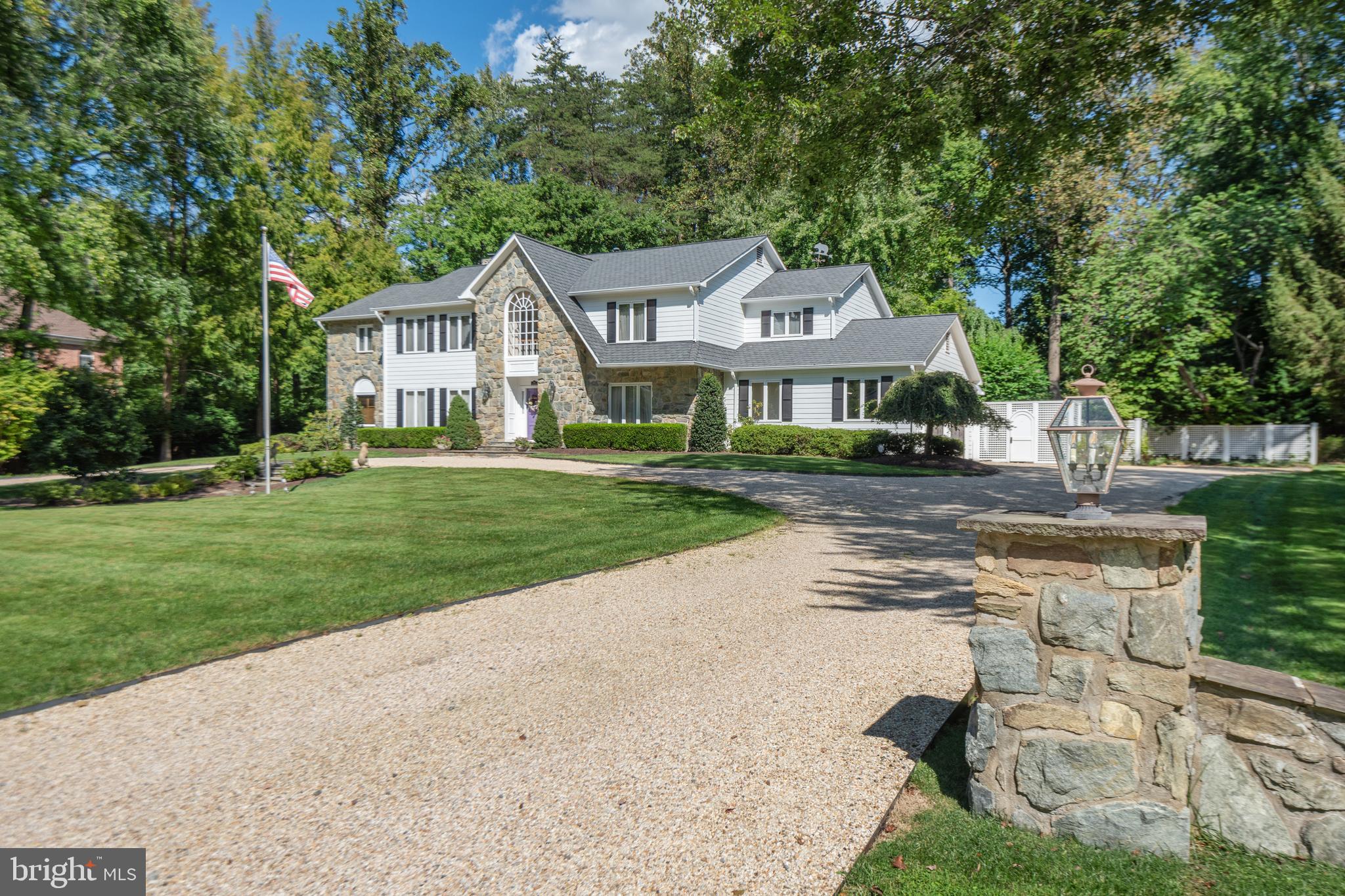 SUMMERWOOD - Residential