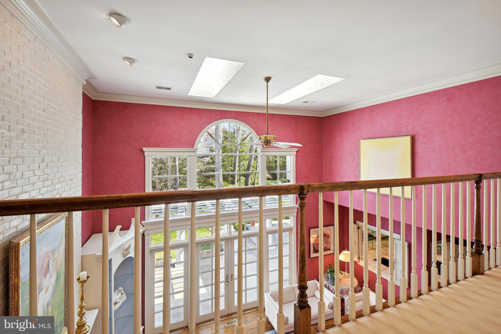 SUMMERWOOD - Residential