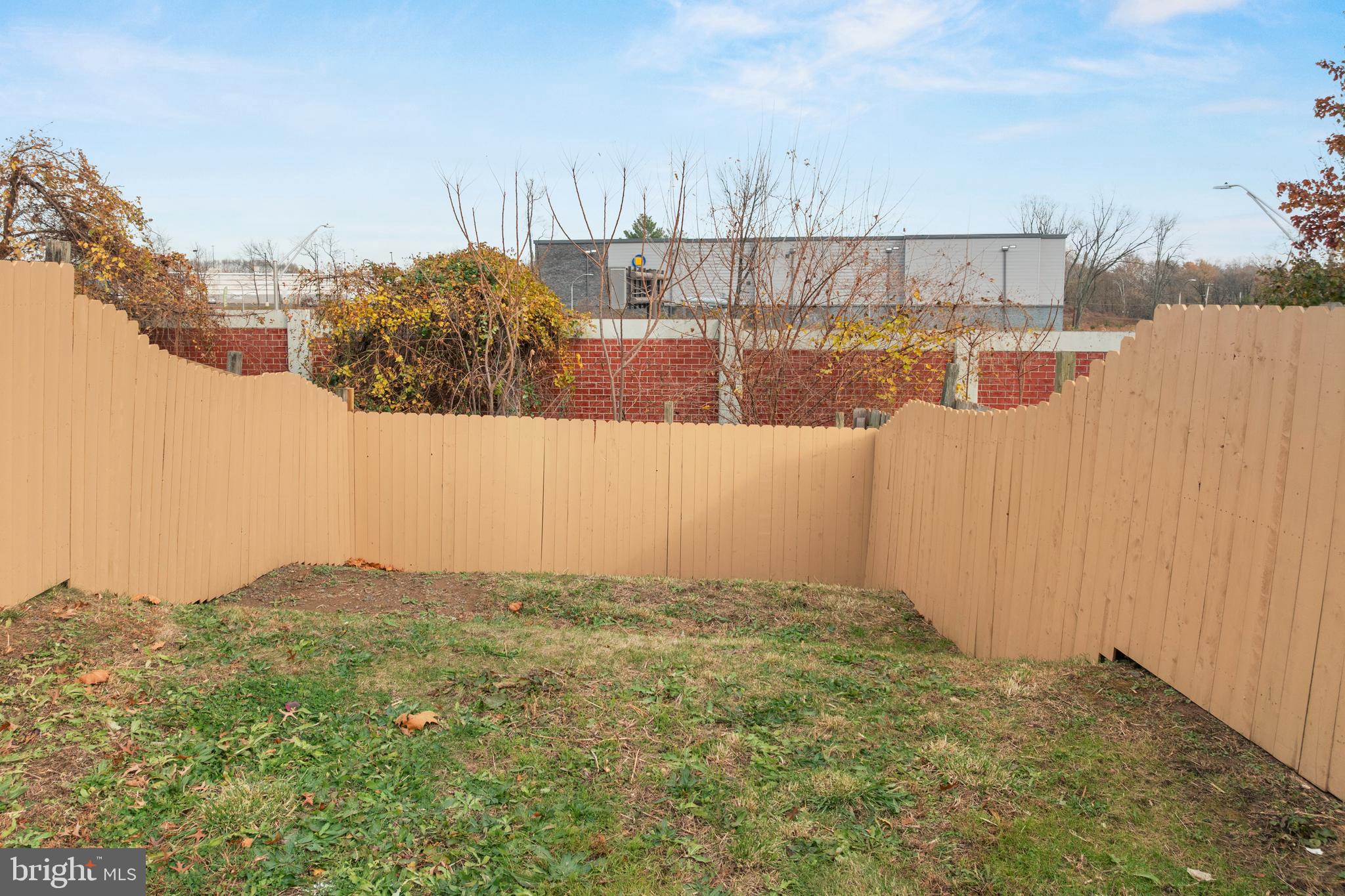 MILLBROOK - Residential