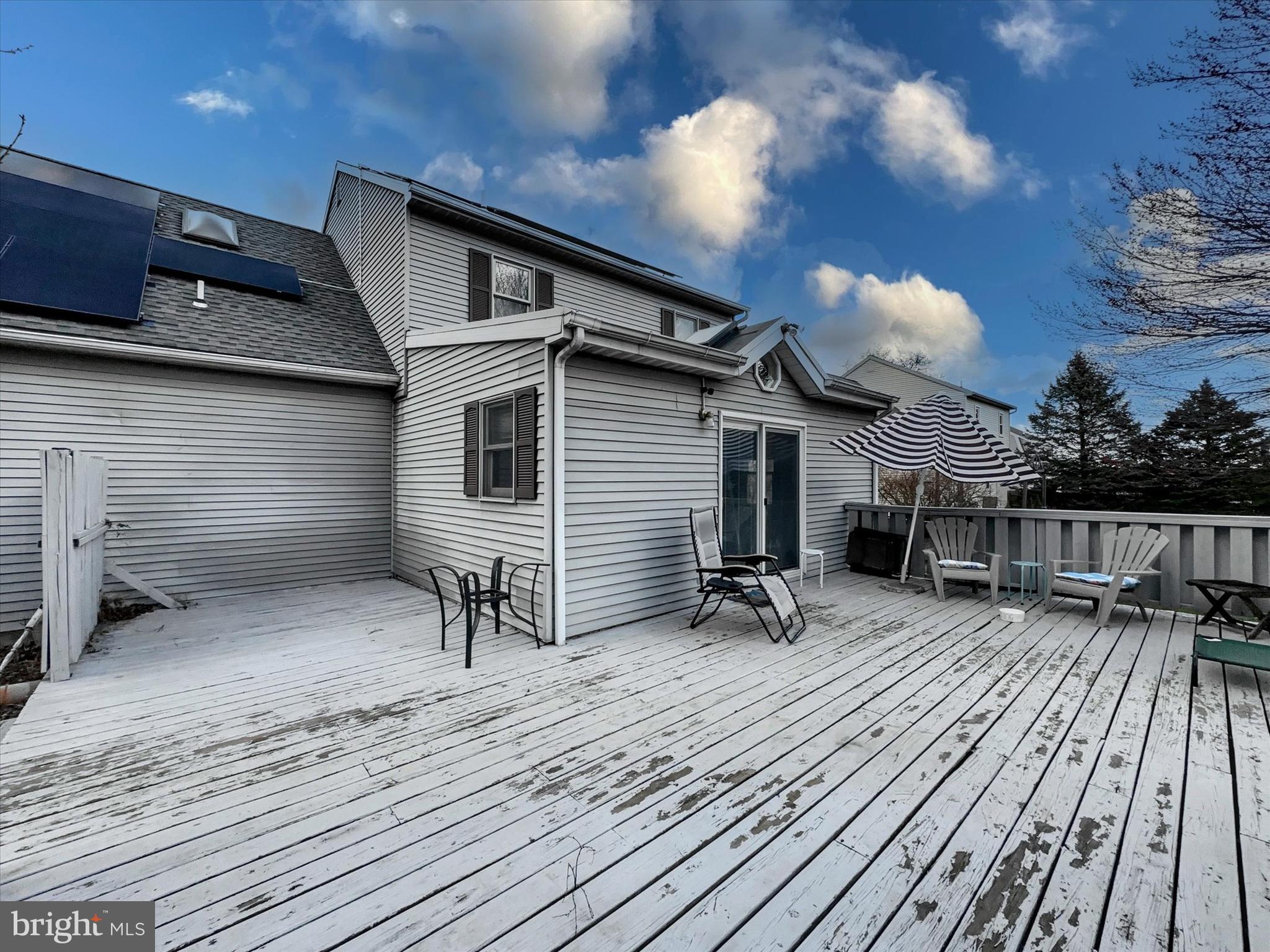 LEXINGTON MEADOWS - Residential