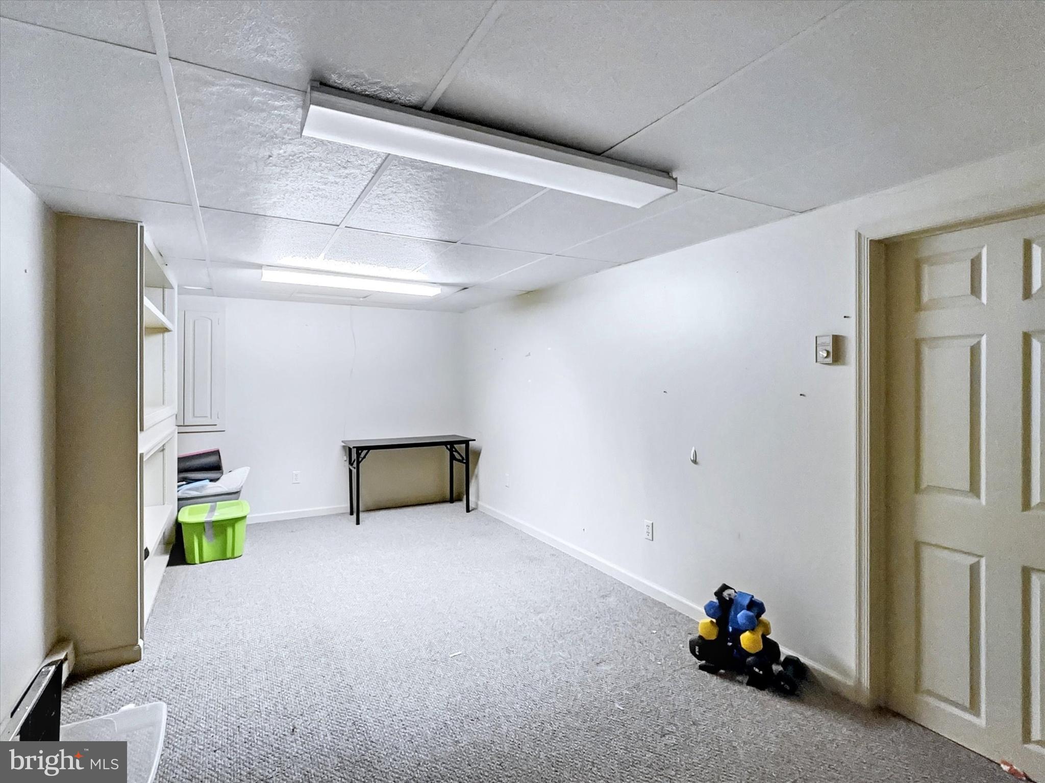 LEXINGTON MEADOWS - Residential